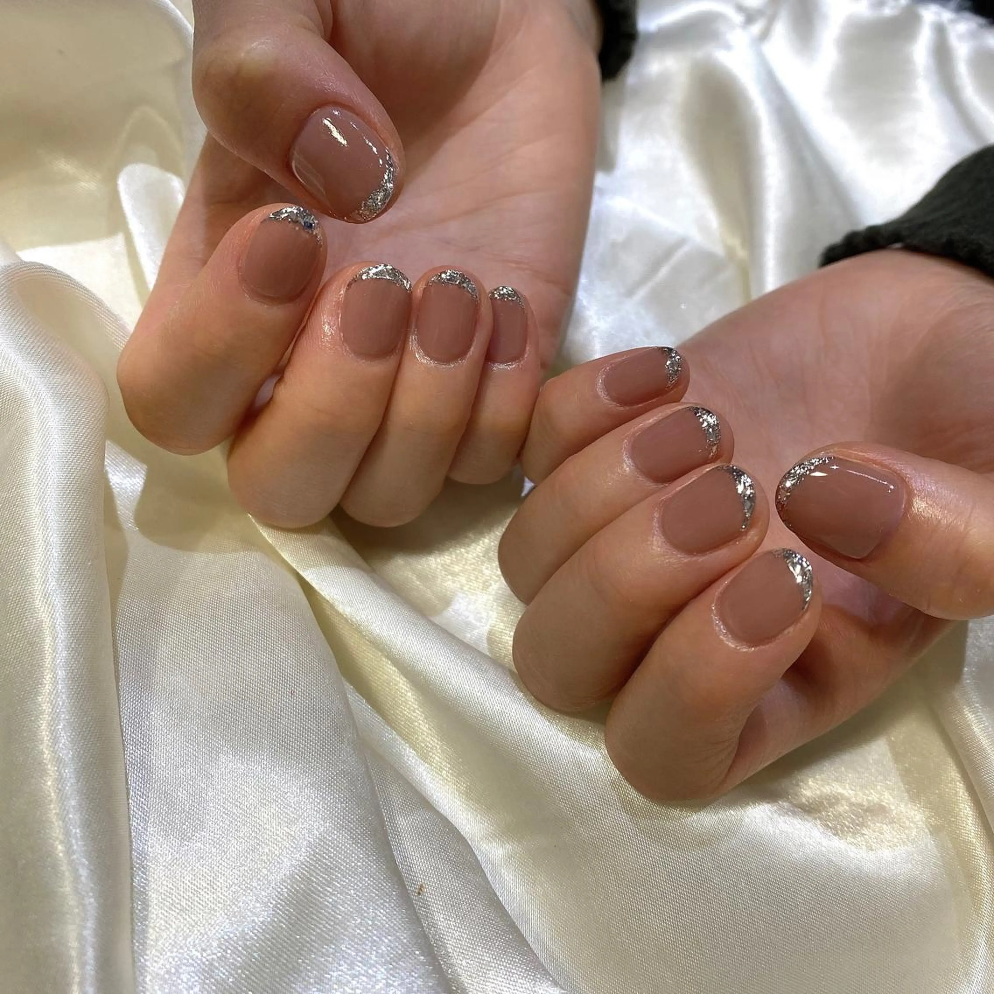 ネイル ハンドネイル 西岡 杏のネイルデザイン