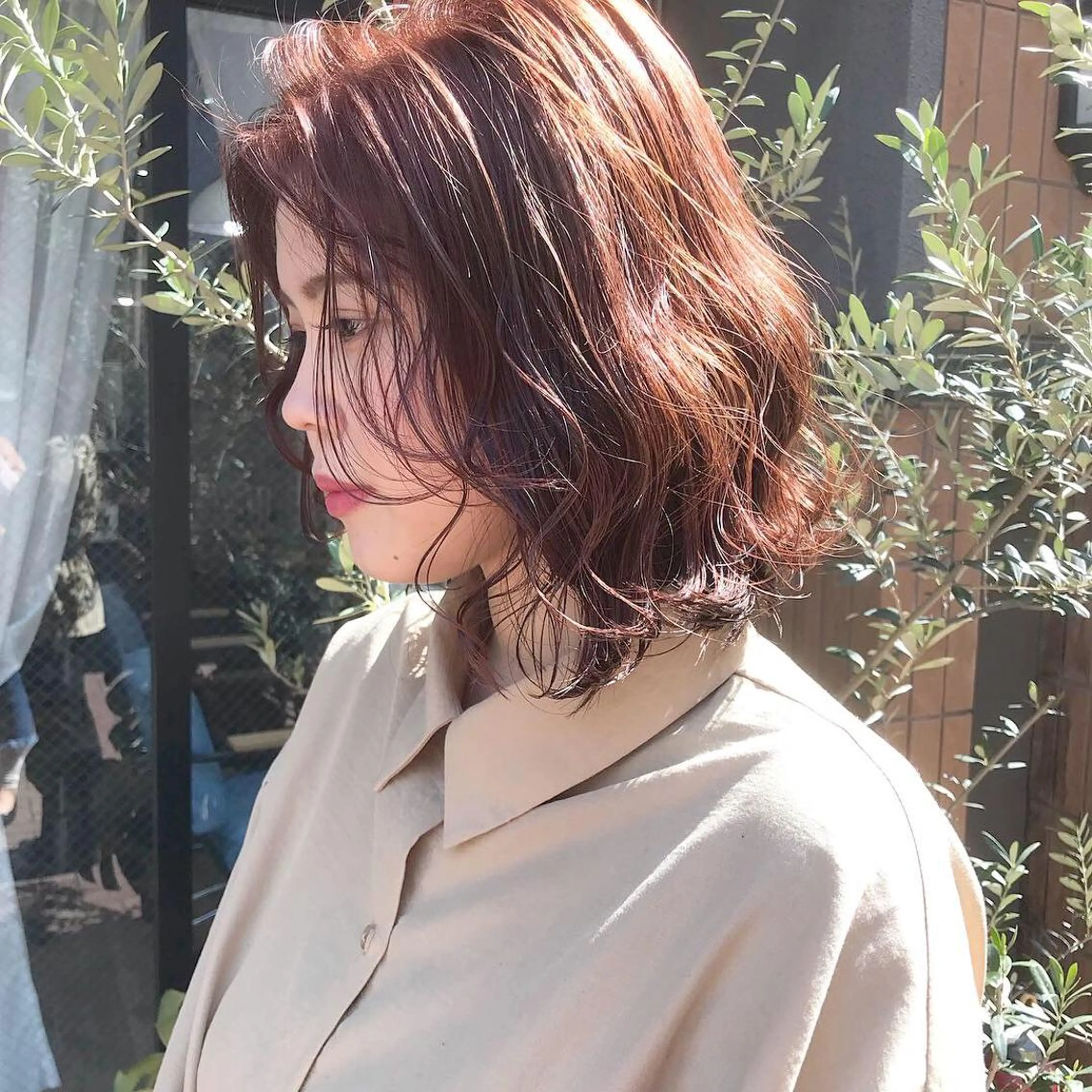 ミディアム カラー 透明感カラー ヘアカラー トリートメント レイヤー/顔周り /AKARIのヘアスタイル