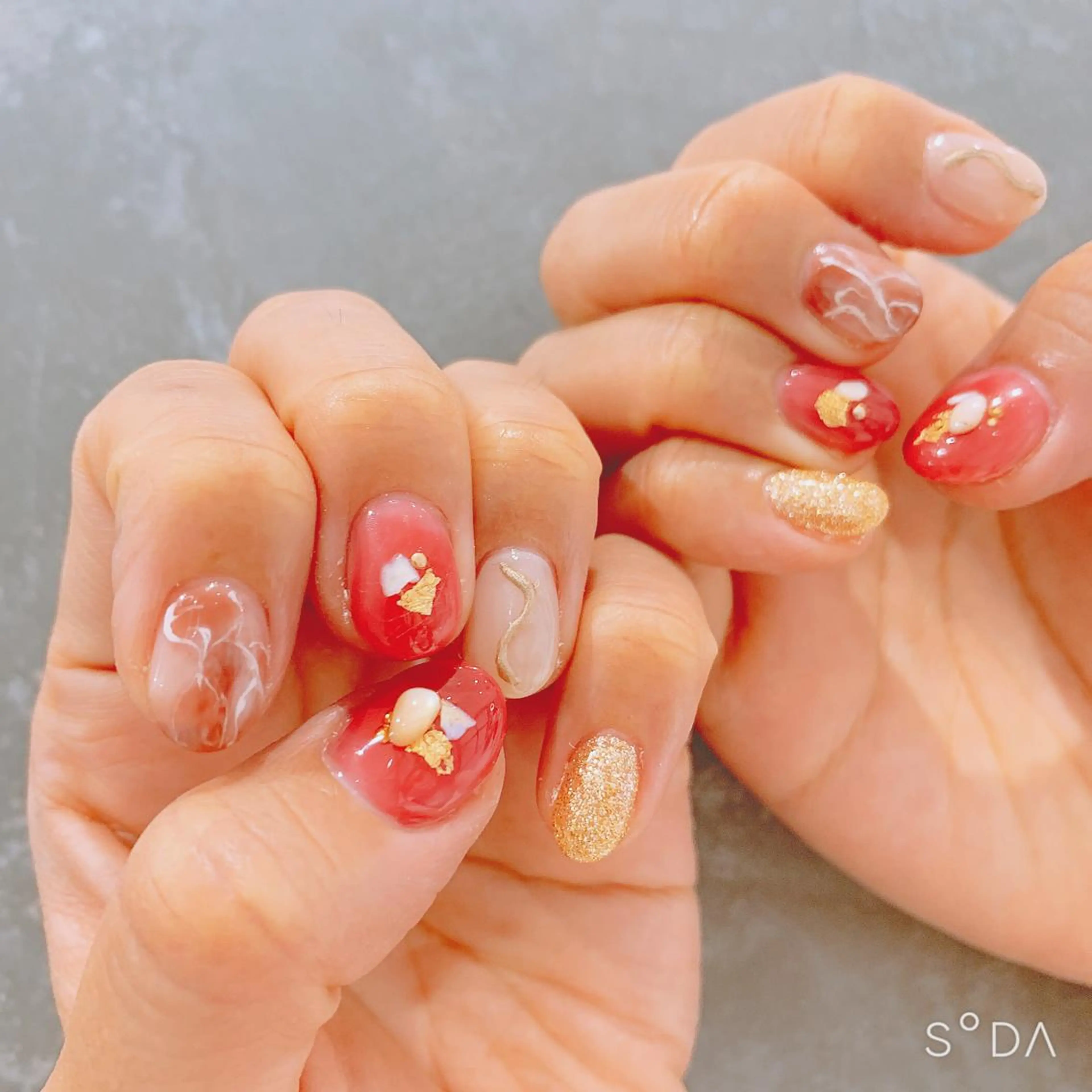 ネイル Rena colore'のネイルデザイン