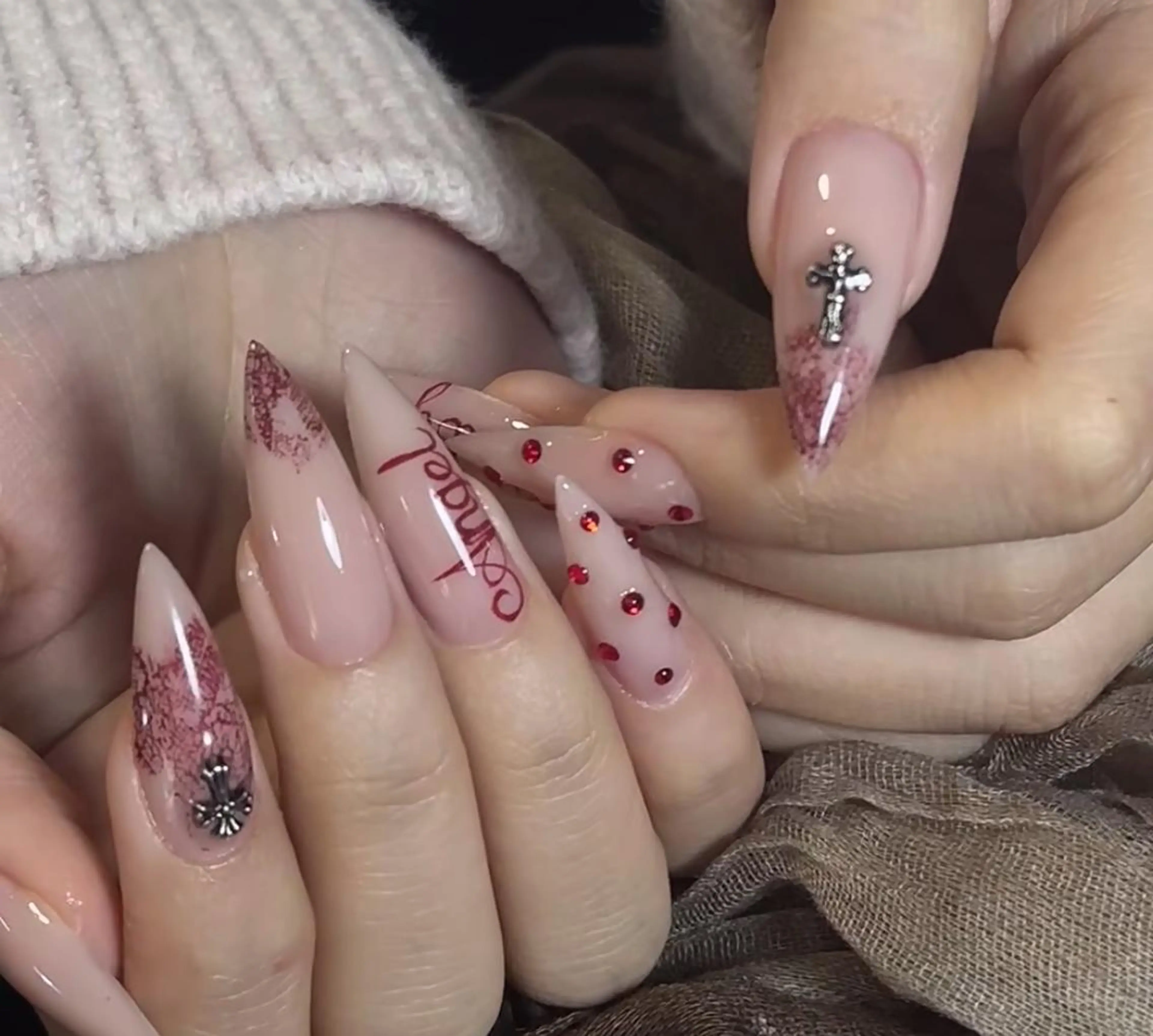 ネイル ハンドネイル 🎀 UU_nailのネイルデザイン