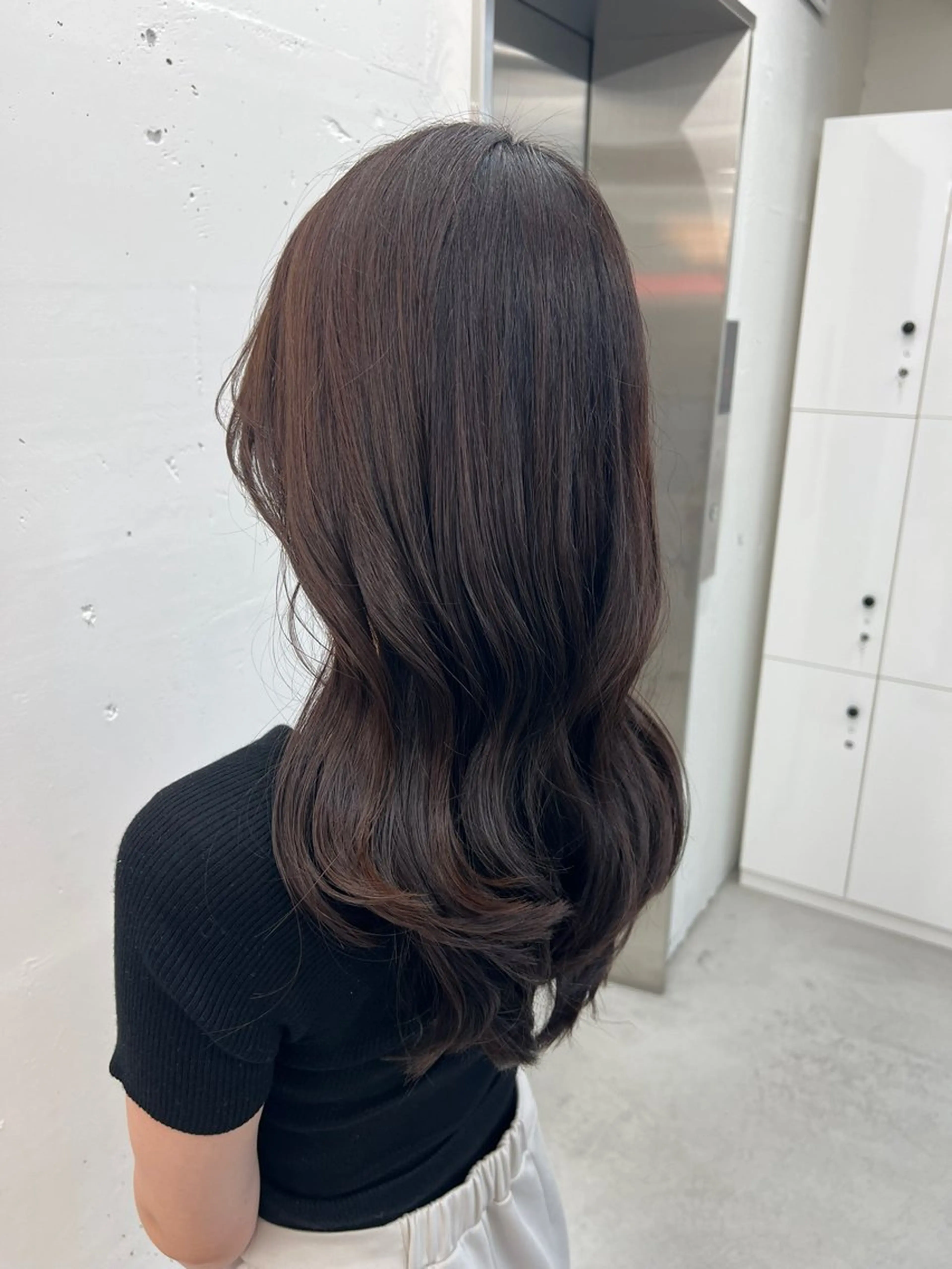 セミロング カラー 小顔カット カット あすか JILLSTUDIOのヘアスタイル