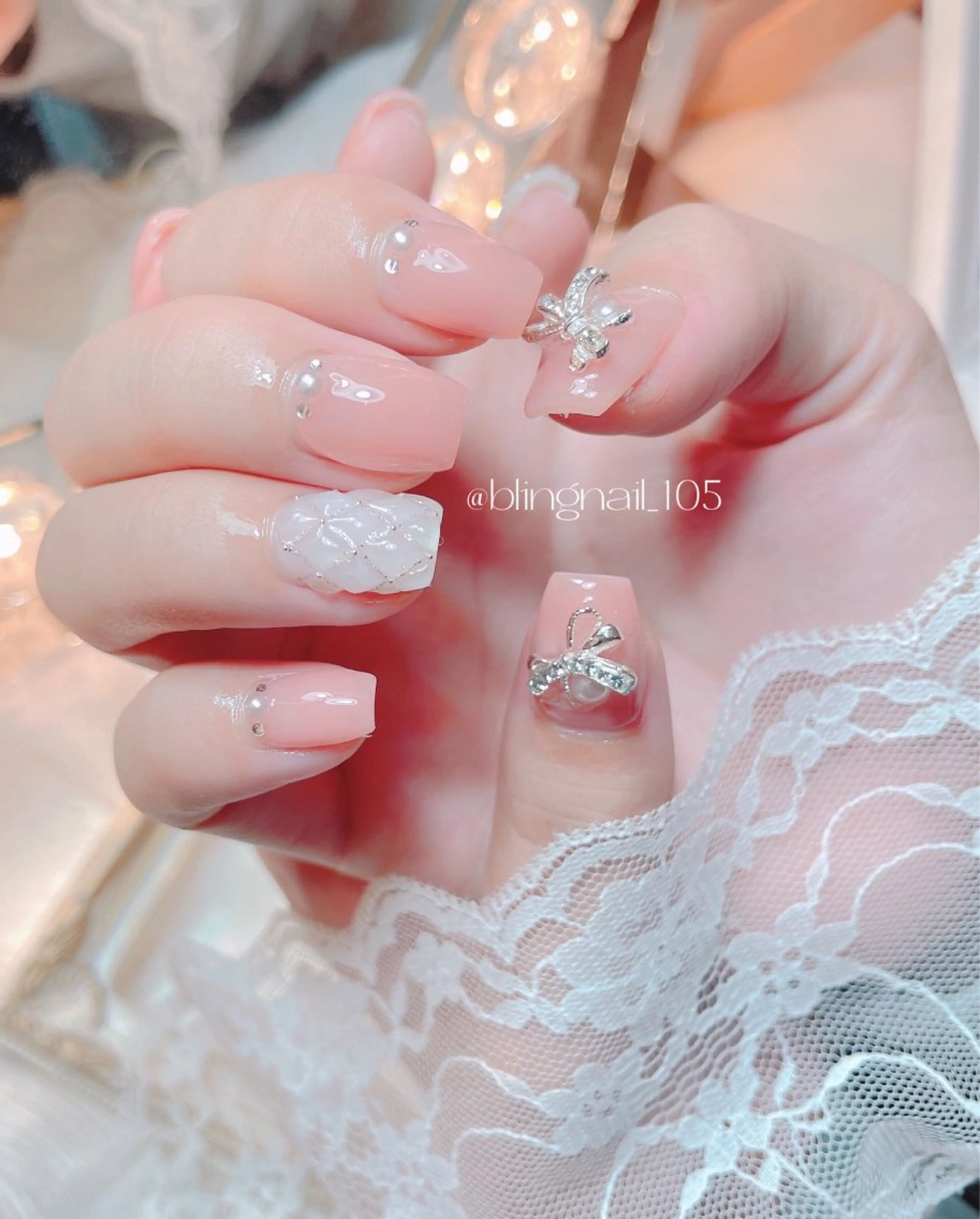 ネイル 23時まで❤︎韓国、 ワンホンネイルのネイルデザイン