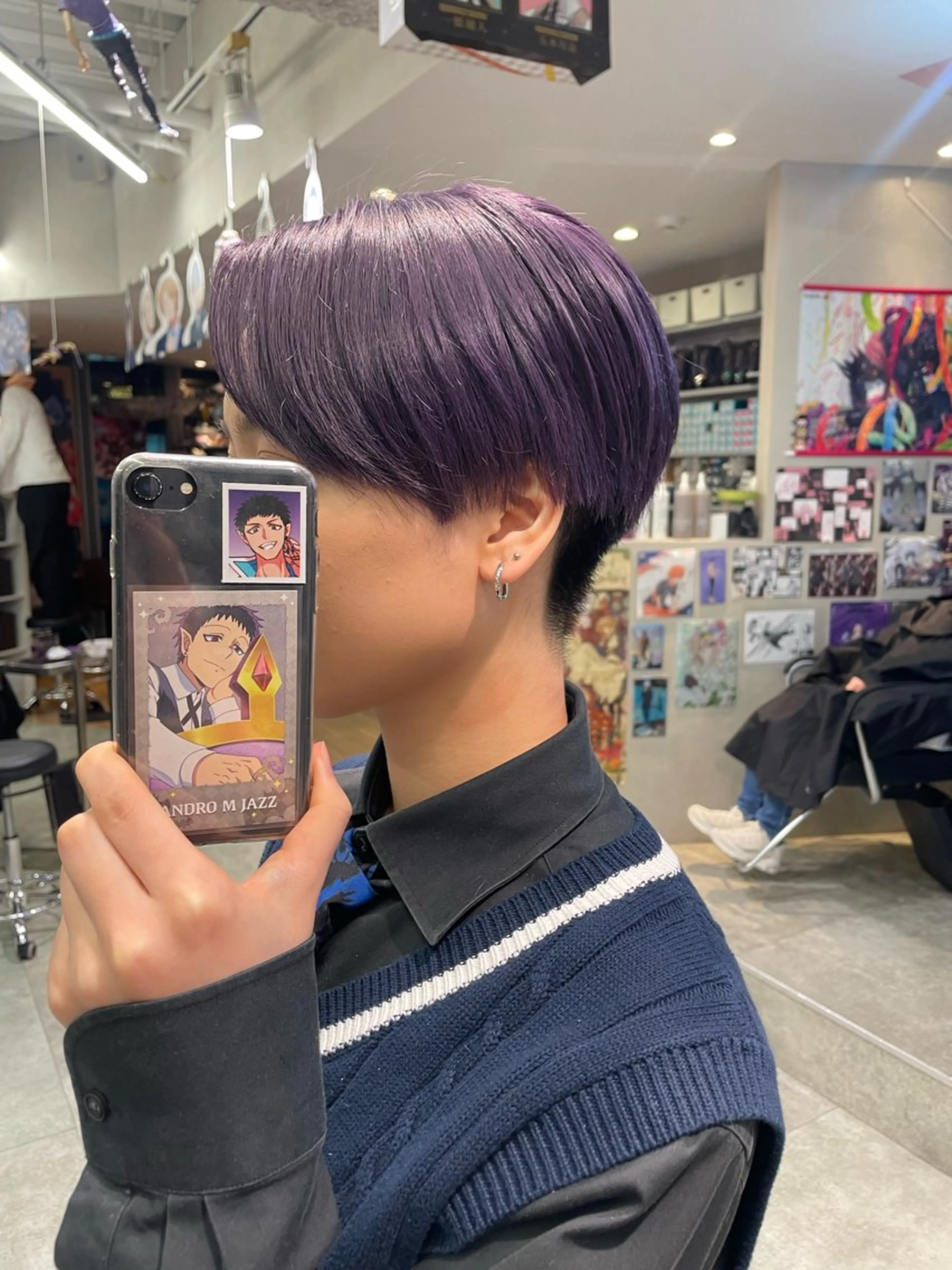 ショート パープルカラー ヘアカラー トリートメント 🍭ハイトーン/ デザインカラー🦄のヘアスタイル