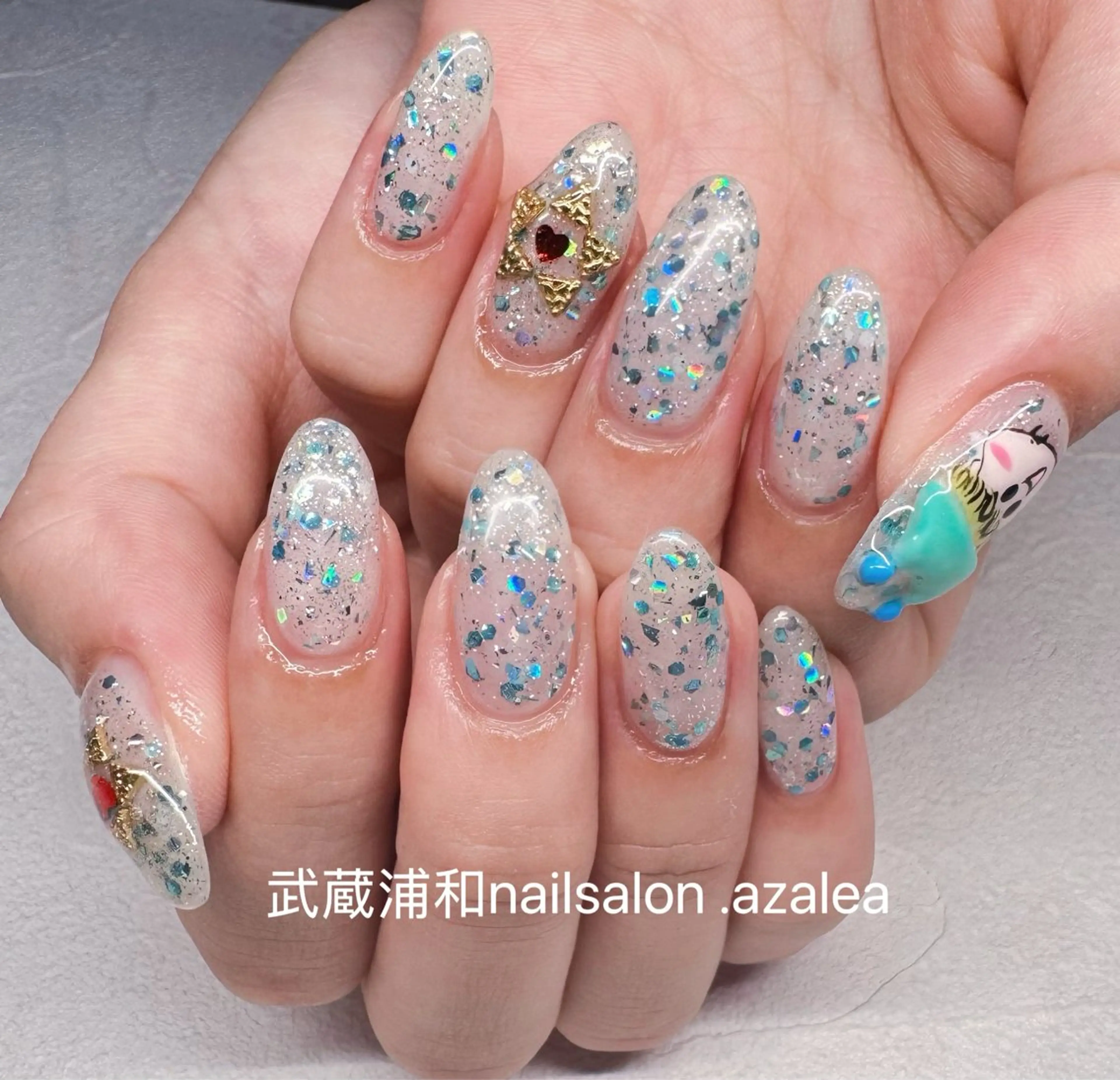 ネイル ハンドネイル R inのネイルデザイン