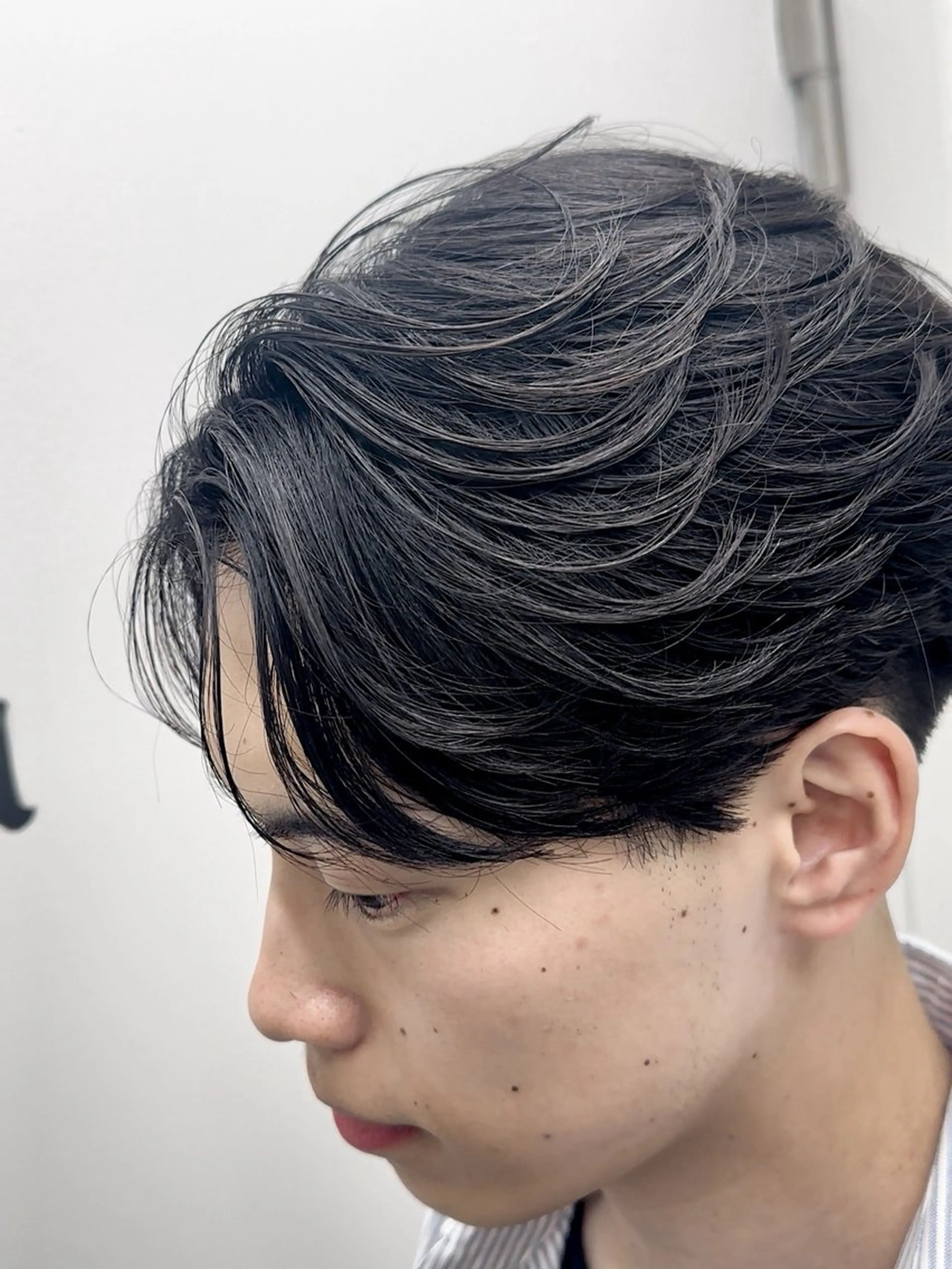 メンズ カット 縮毛矯正 men's salon gaudi梅田茶屋町店所属・青木 星翔のヘアスタイル