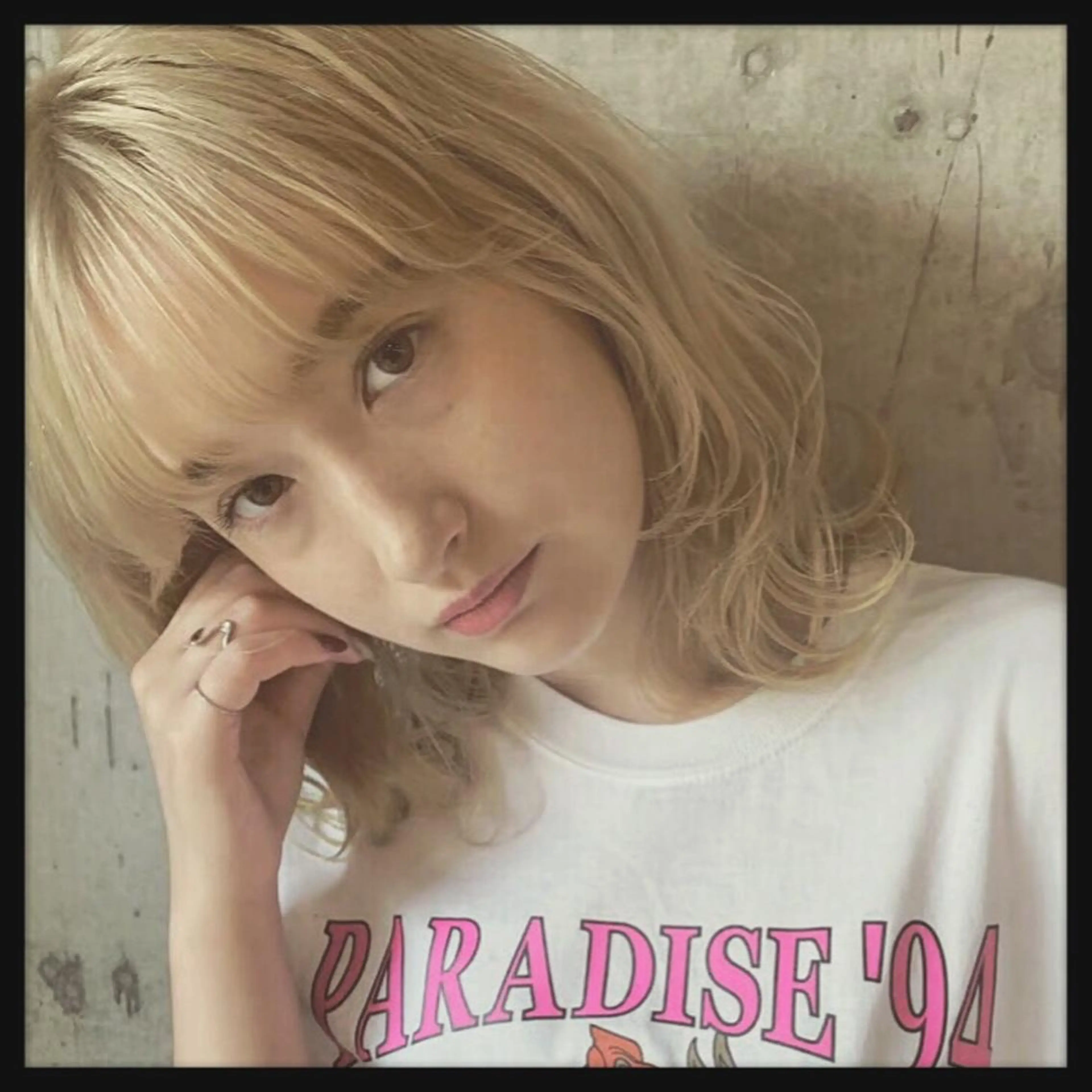 ショート カラー パーマ ヘアアレンジ メンズ キッズ ネイル マツエク・マツパ アイブロウ カット ヘアカラー 縮毛矯正 トリートメント ヘッドスパ ヘアセット ☃️髪質改善🉐割✨ ❄️“ever”❄️のヘアスタイル