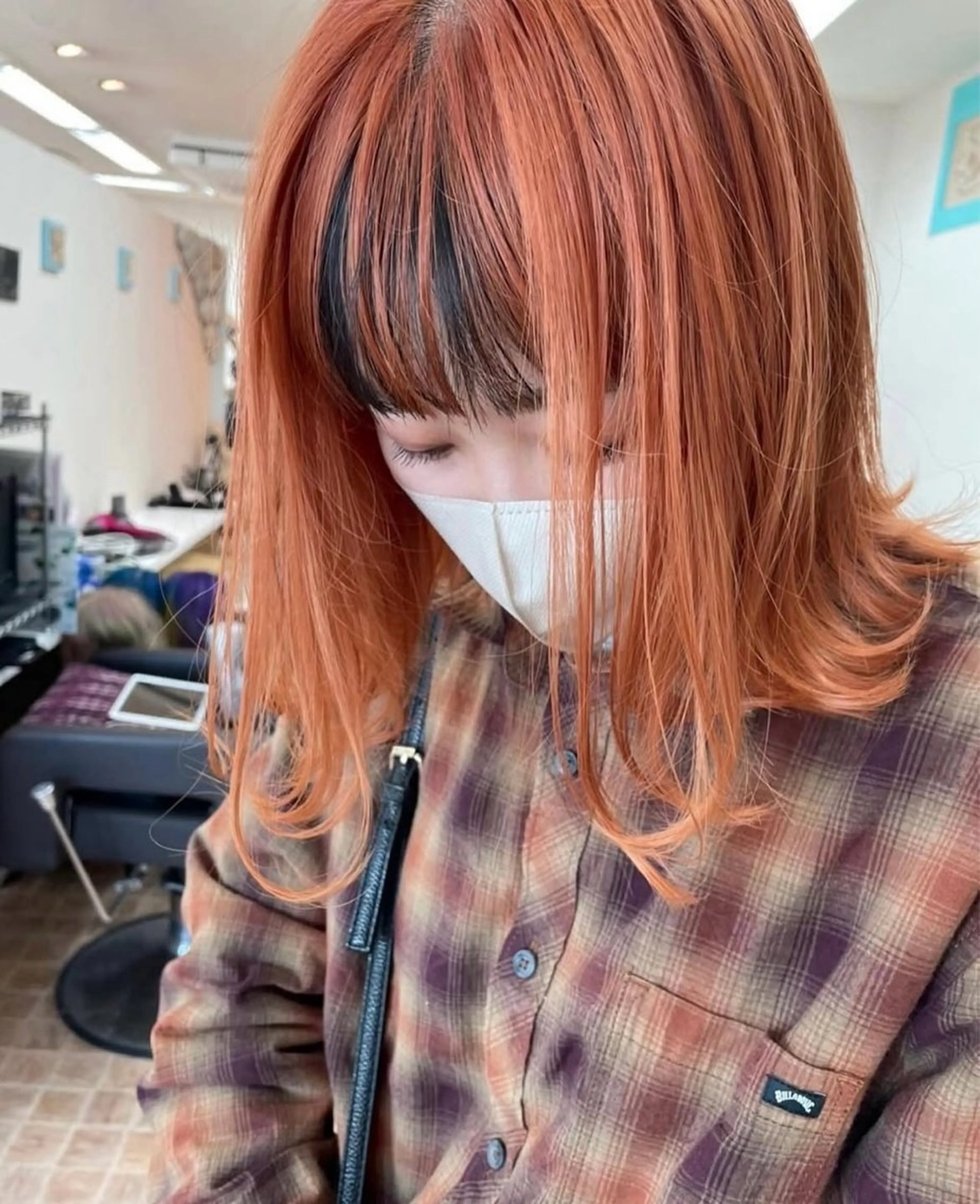 ショート カラー インナーカラー オレンジ ナカジマ ナナのヘアスタイル