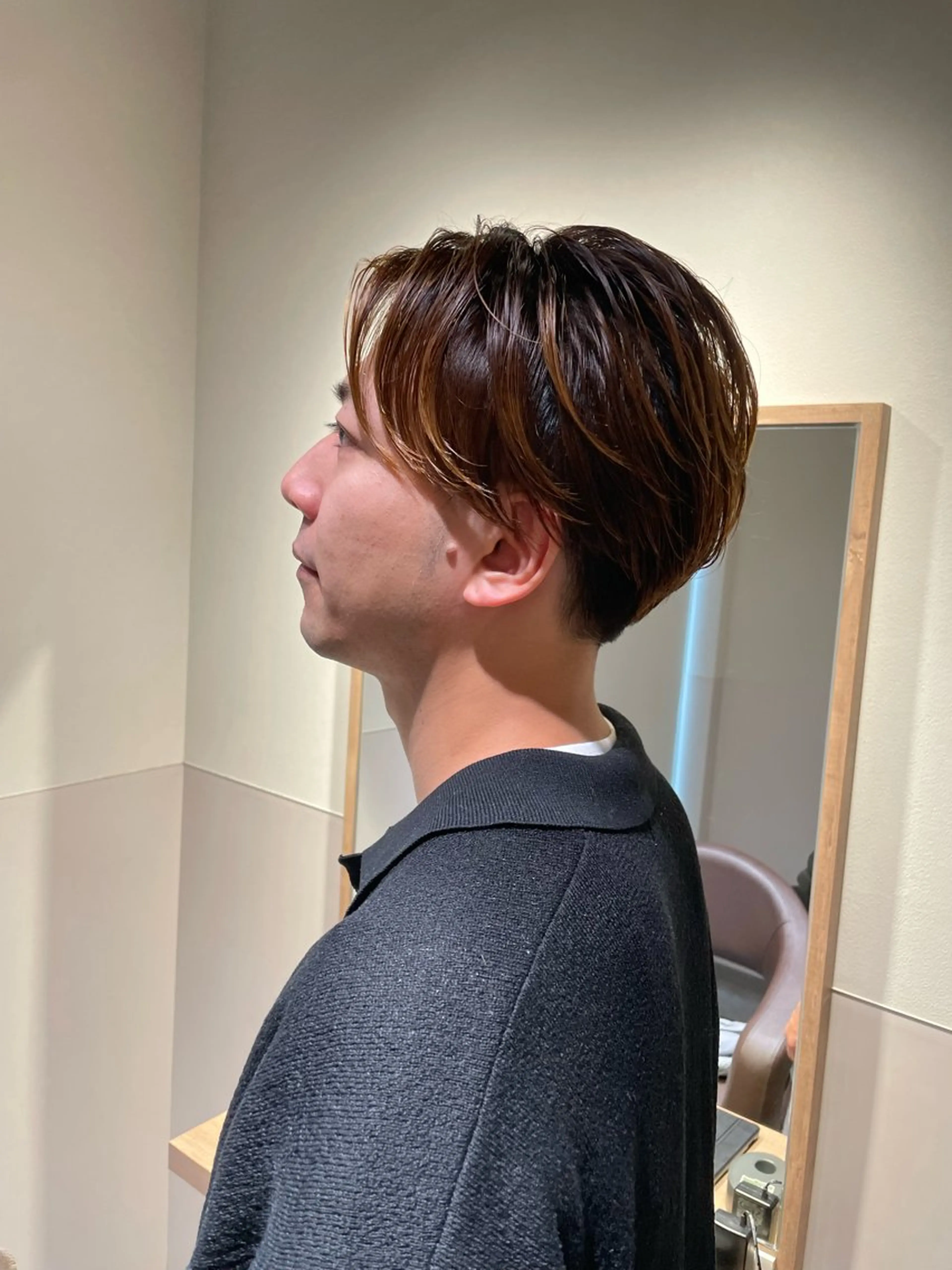 メンズ センターパート 刈り上げ 佐藤 大地のヘアスタイル