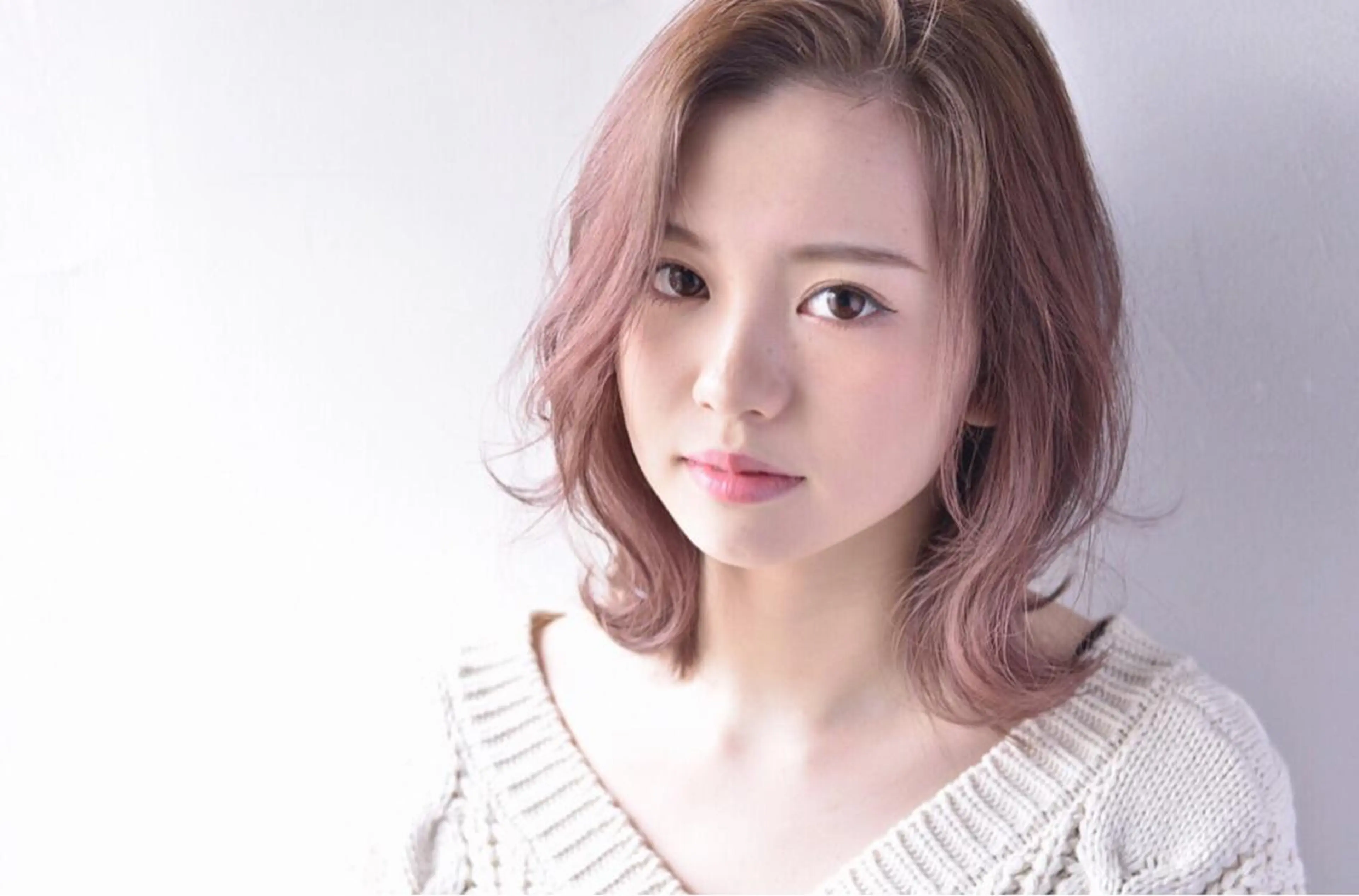 ミディアム カラー パーマ ヘアアレンジ ピンクカラー autre所属・大久保 ひでなりのヘアスタイル