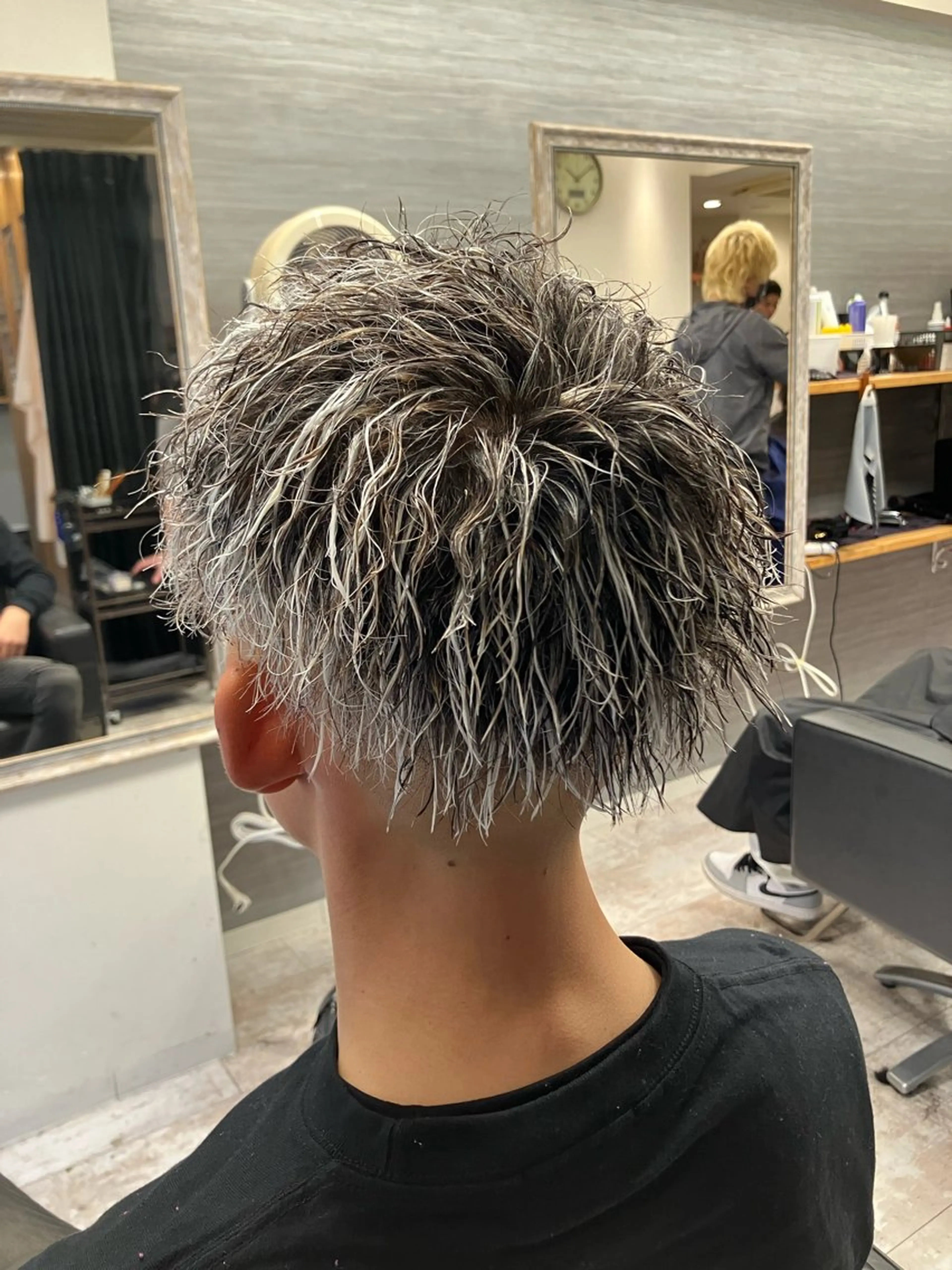 パーマ メンズ カット ヘアカラー パーマ men's salon magic関目店所属・メンズ特化/パーマ/ フェードWATARUのヘアスタイル