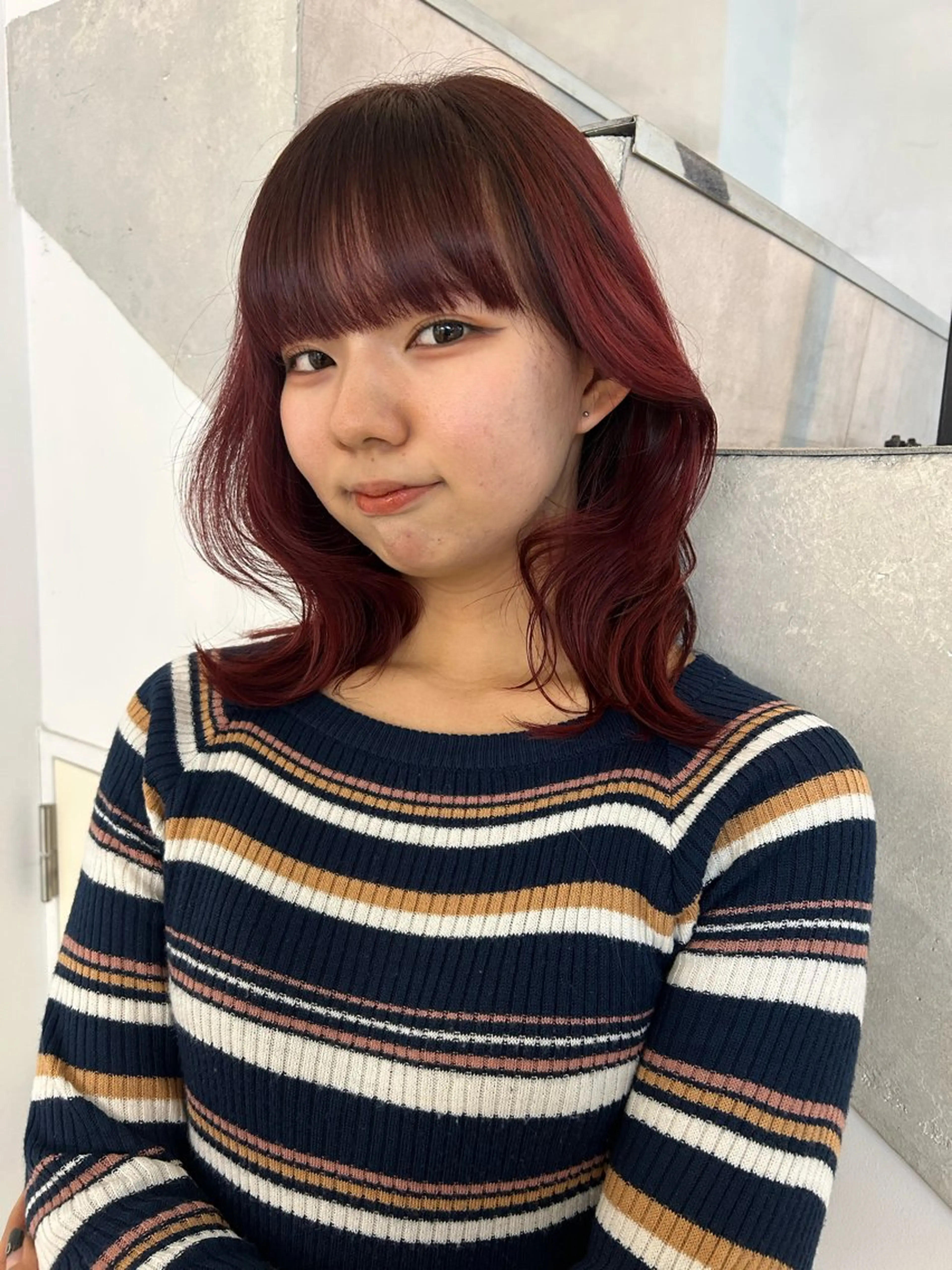 セミロング カラー ヘアカラー 🌟暖色系ハイトーン 🌟AIのヘアスタイル