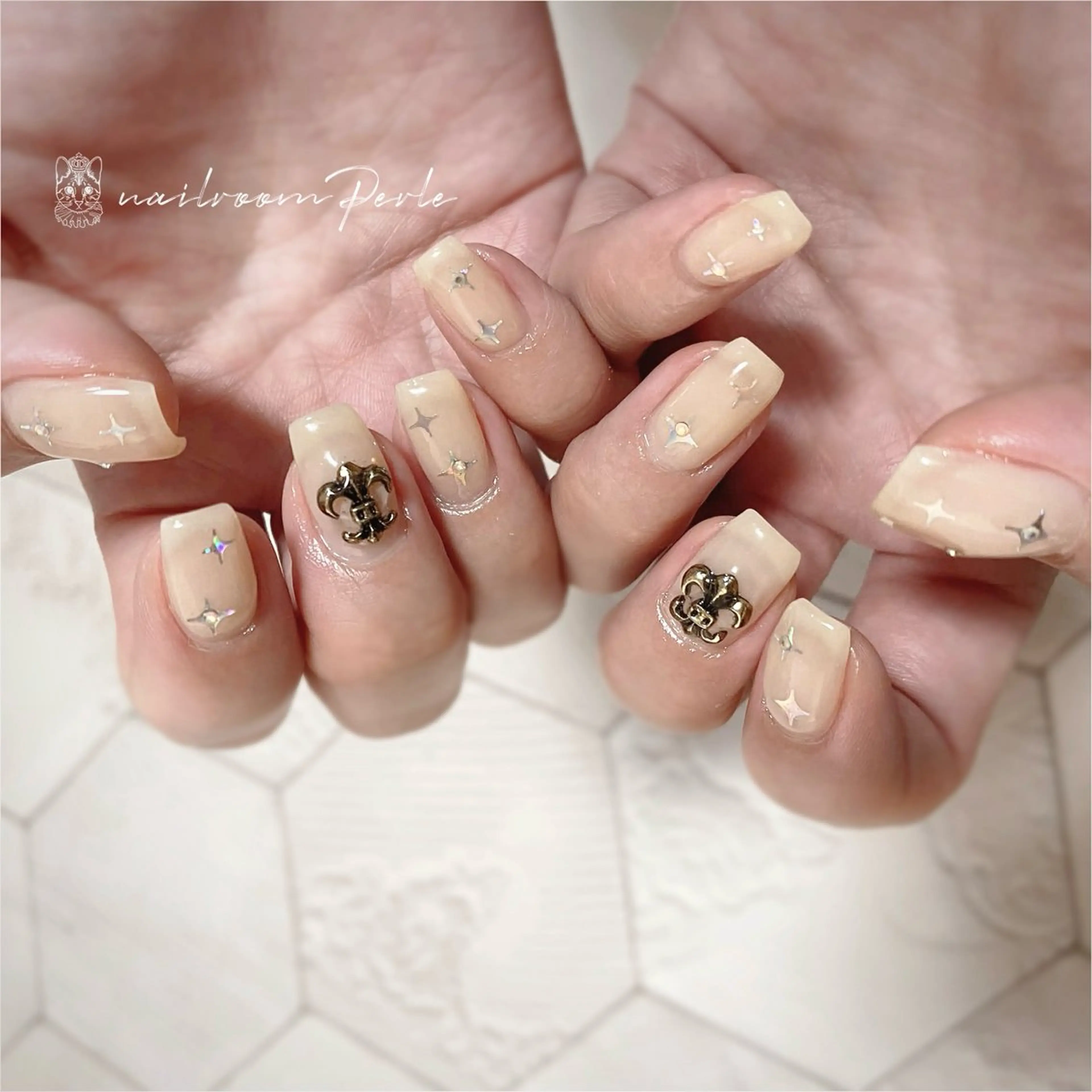 ネイル ハンドネイル nail room Perleのネイルデザイン