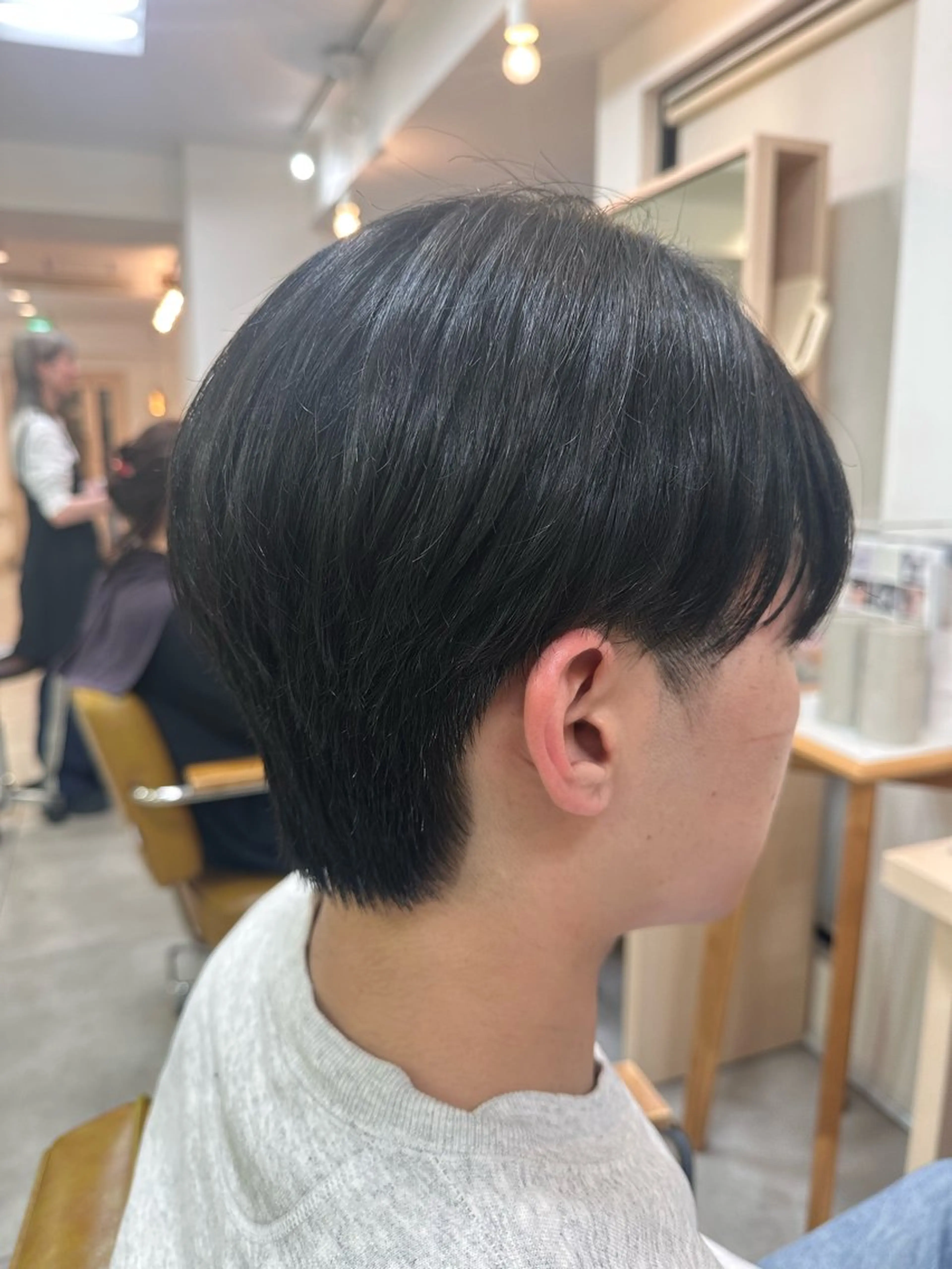 ショート メンズ 刈り上げ 立川 芽依のヘアスタイル