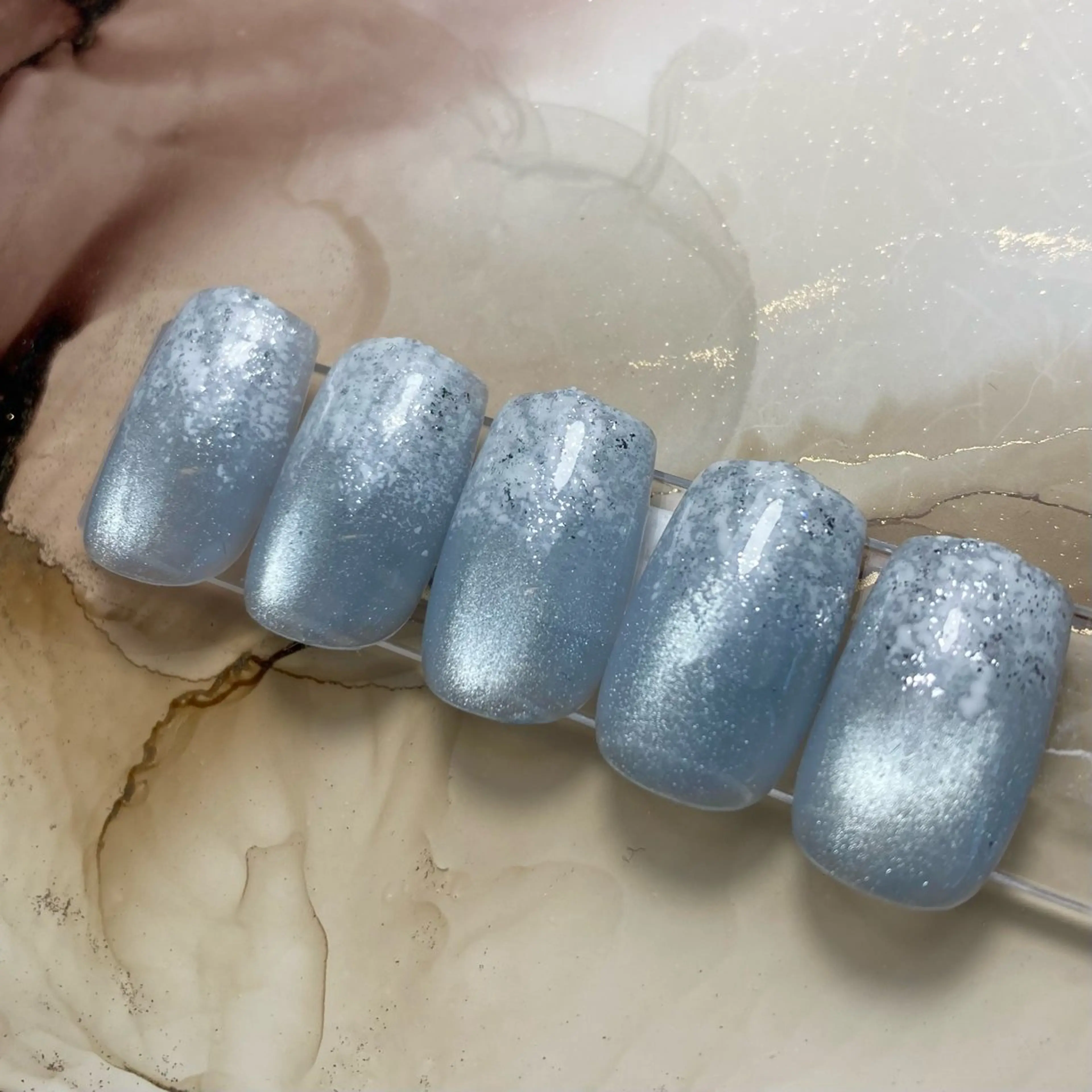 ネイル Legit nail salonのネイルデザイン