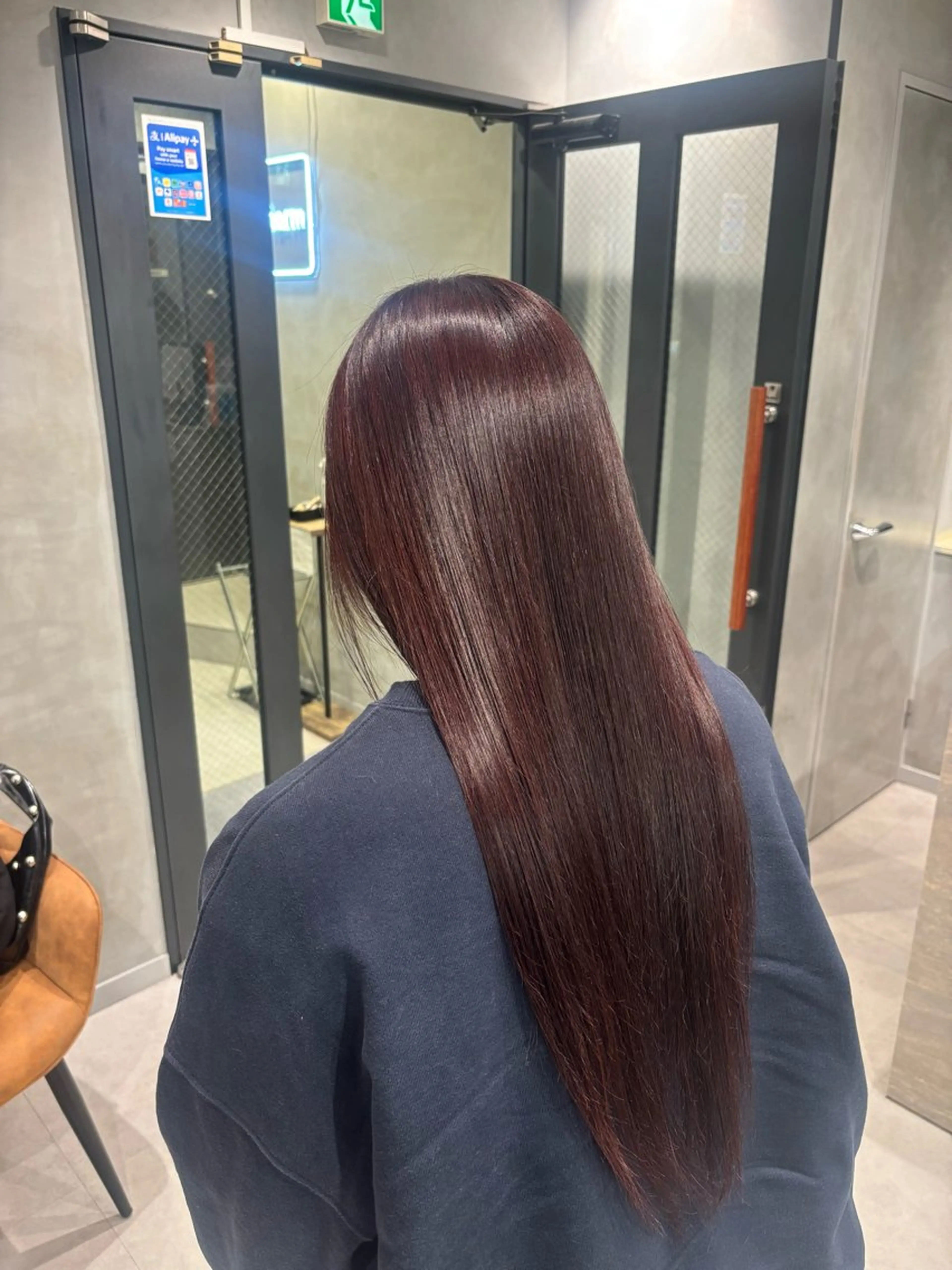 ロング カラー ボルドーカラー ブラウンカラー カシス 似合わせカット ヘアカラー トリートメント うる艶カラー✨️ 耳ツボ💠mamiのヘアスタイル