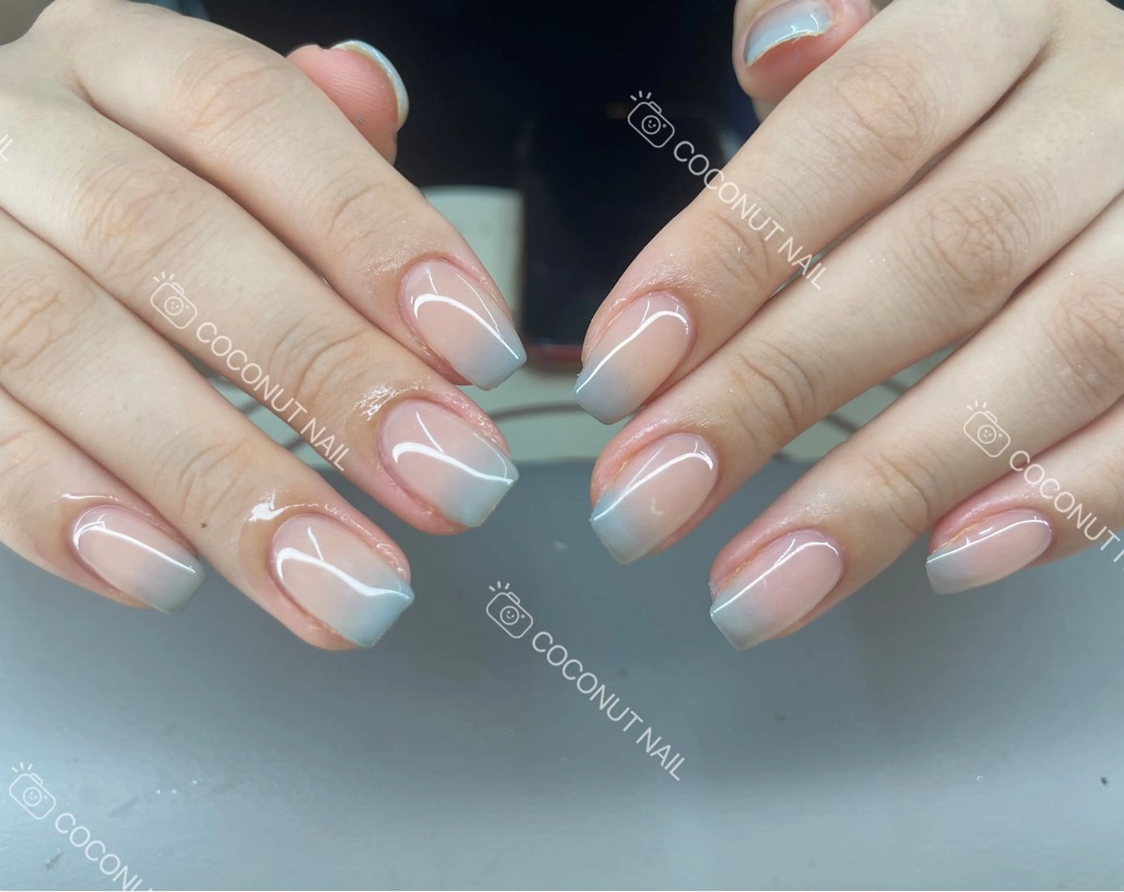 ネイル ハンドネイル 神田 ココナッツのネイルデザイン