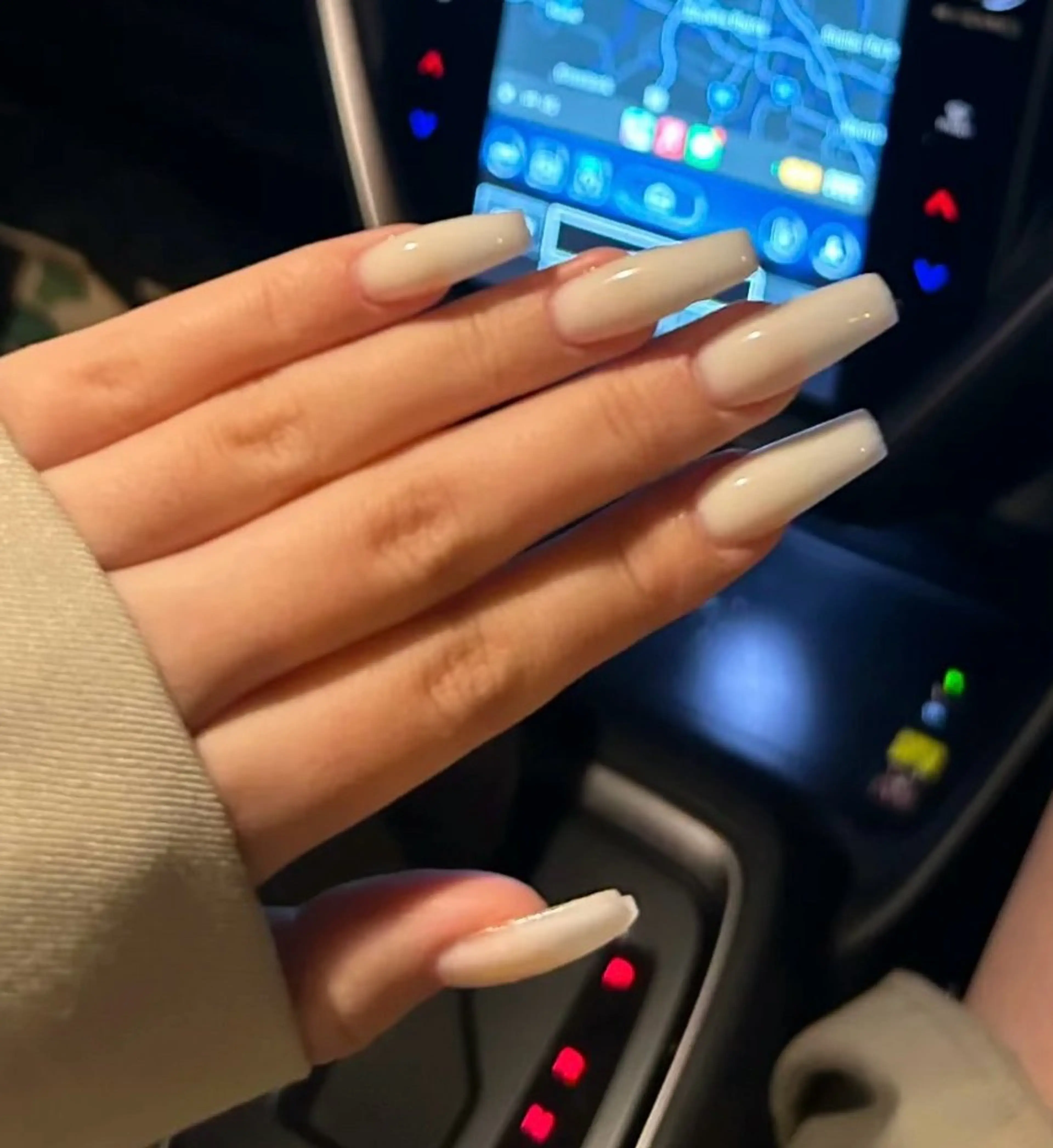 ネイル オーロラネイル フラワーネイル フットネイル フレンチネイル ジェルネイル ハンドネイル BabyYouMi nailのネイルデザイン