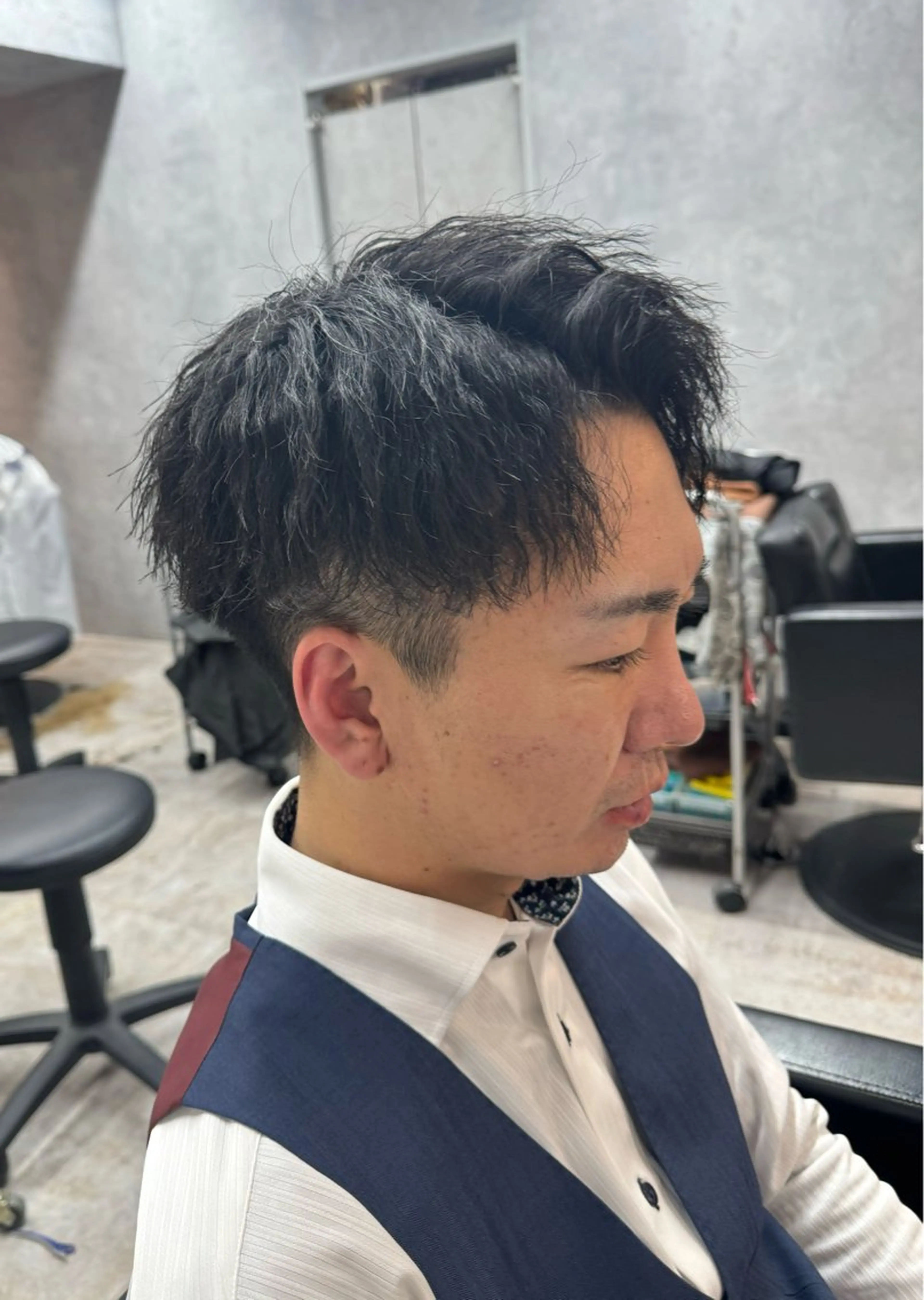 ショート パーマ メンズ メンズブリーチ メンズパーマ メンズツイストパーマ 波巻きパーマ ツイストパーマ ツイストスパイラル/ メンズ特化/中川誠也のヘアスタイル