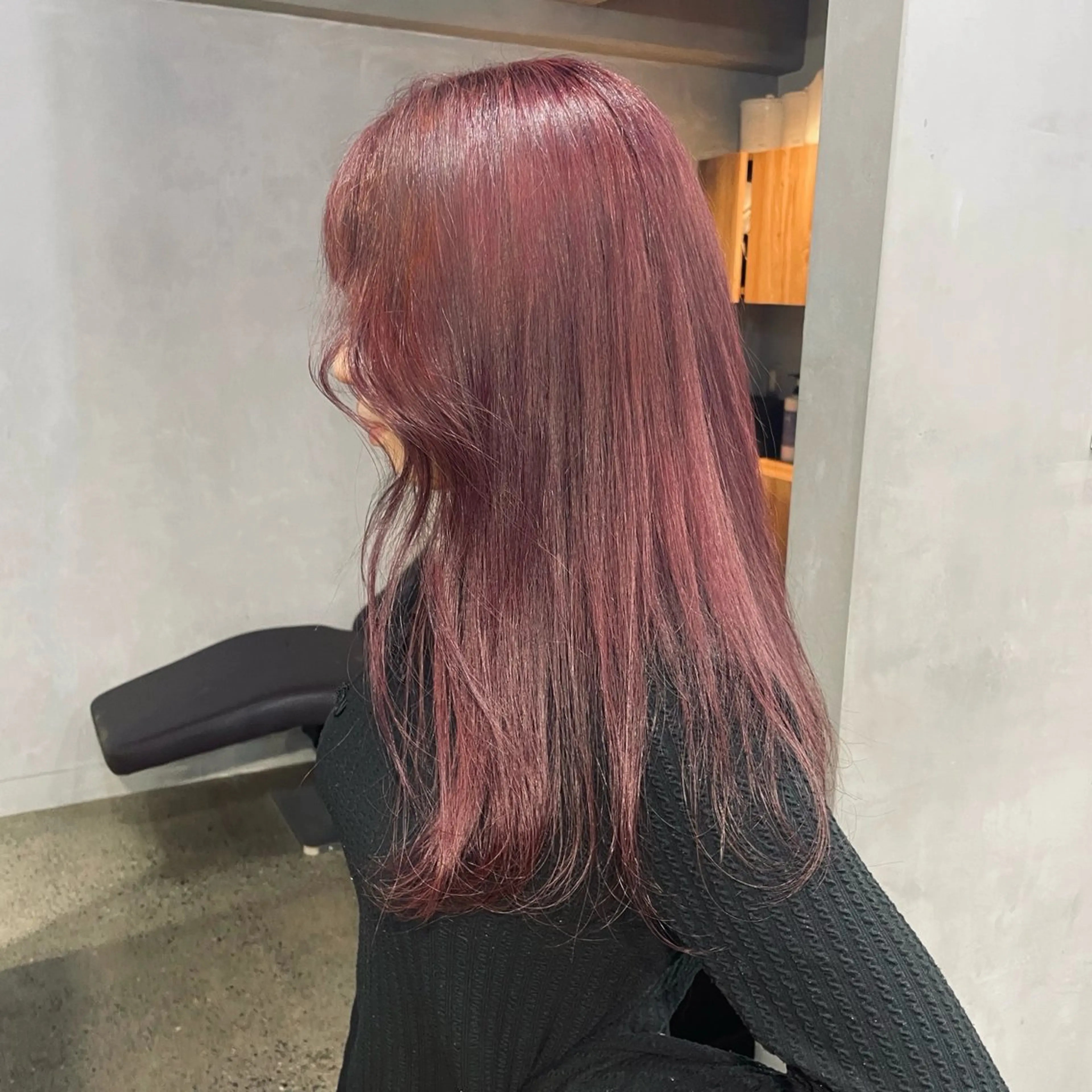 ロング カラー AIRI /XENA渋谷本店のヘアスタイル