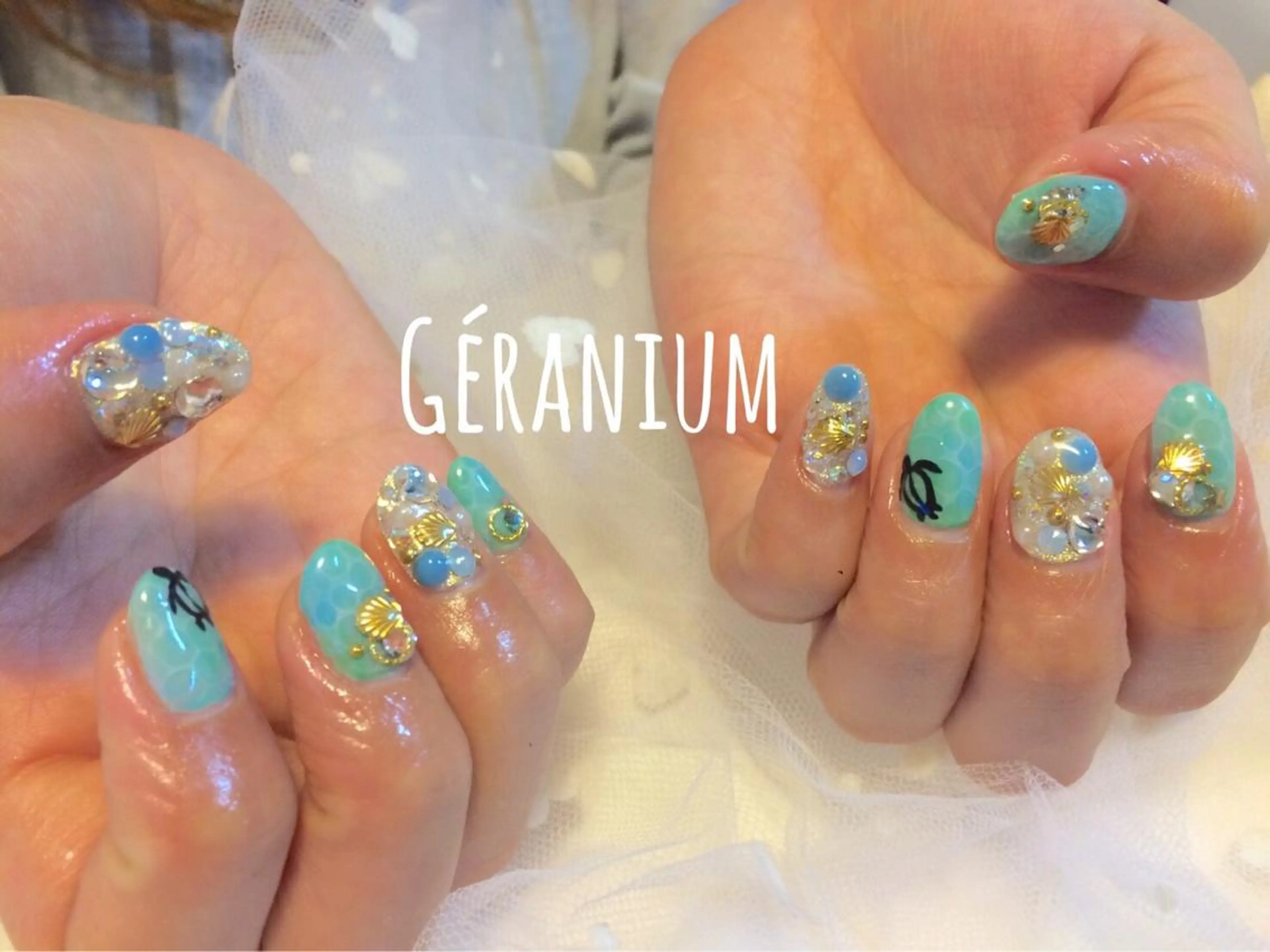 ネイル GéRanium Harukaのネイルデザイン