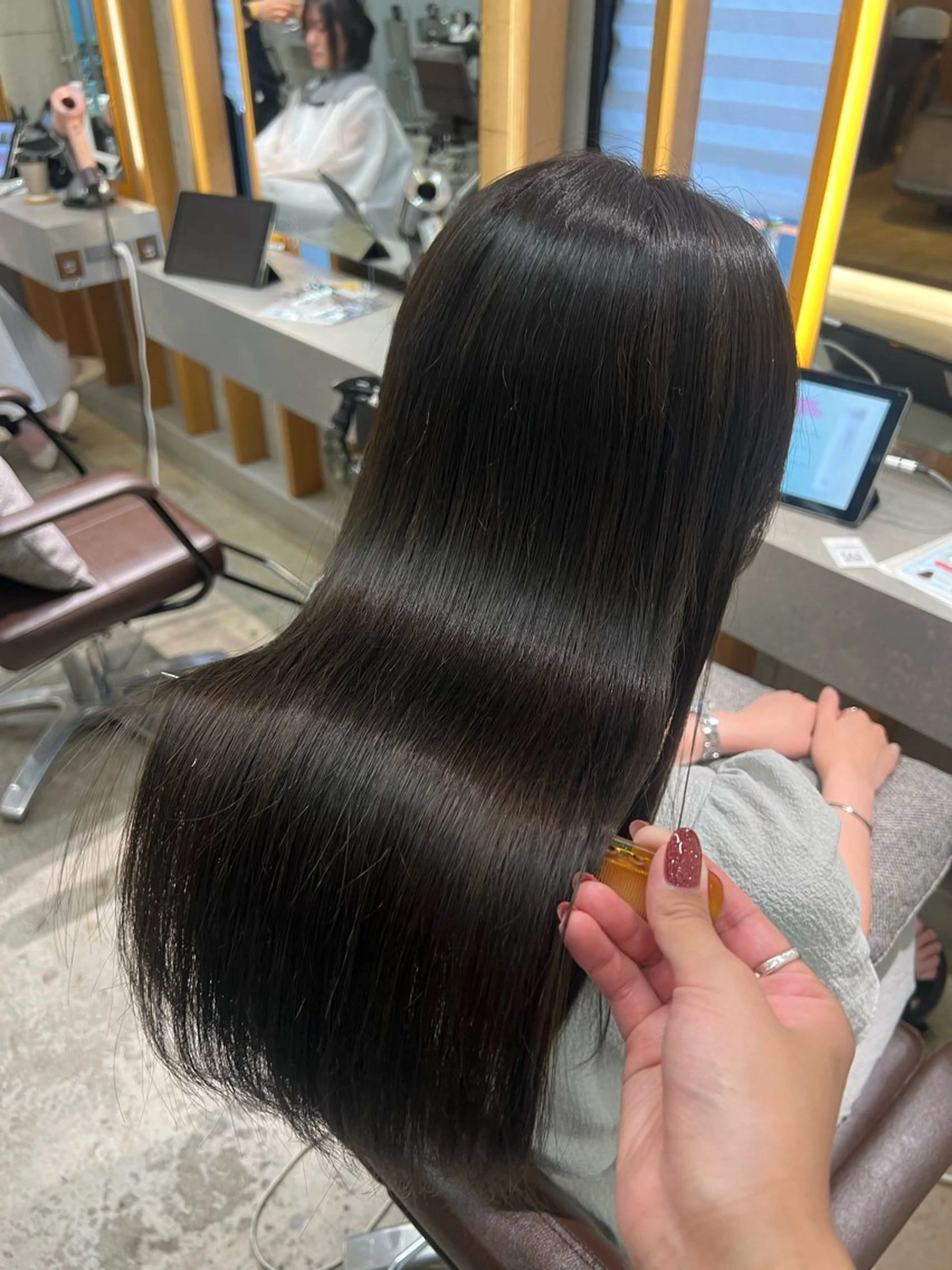 ロング 縮毛矯正 縮毛矯正 飯田 優恵のヘアスタイル