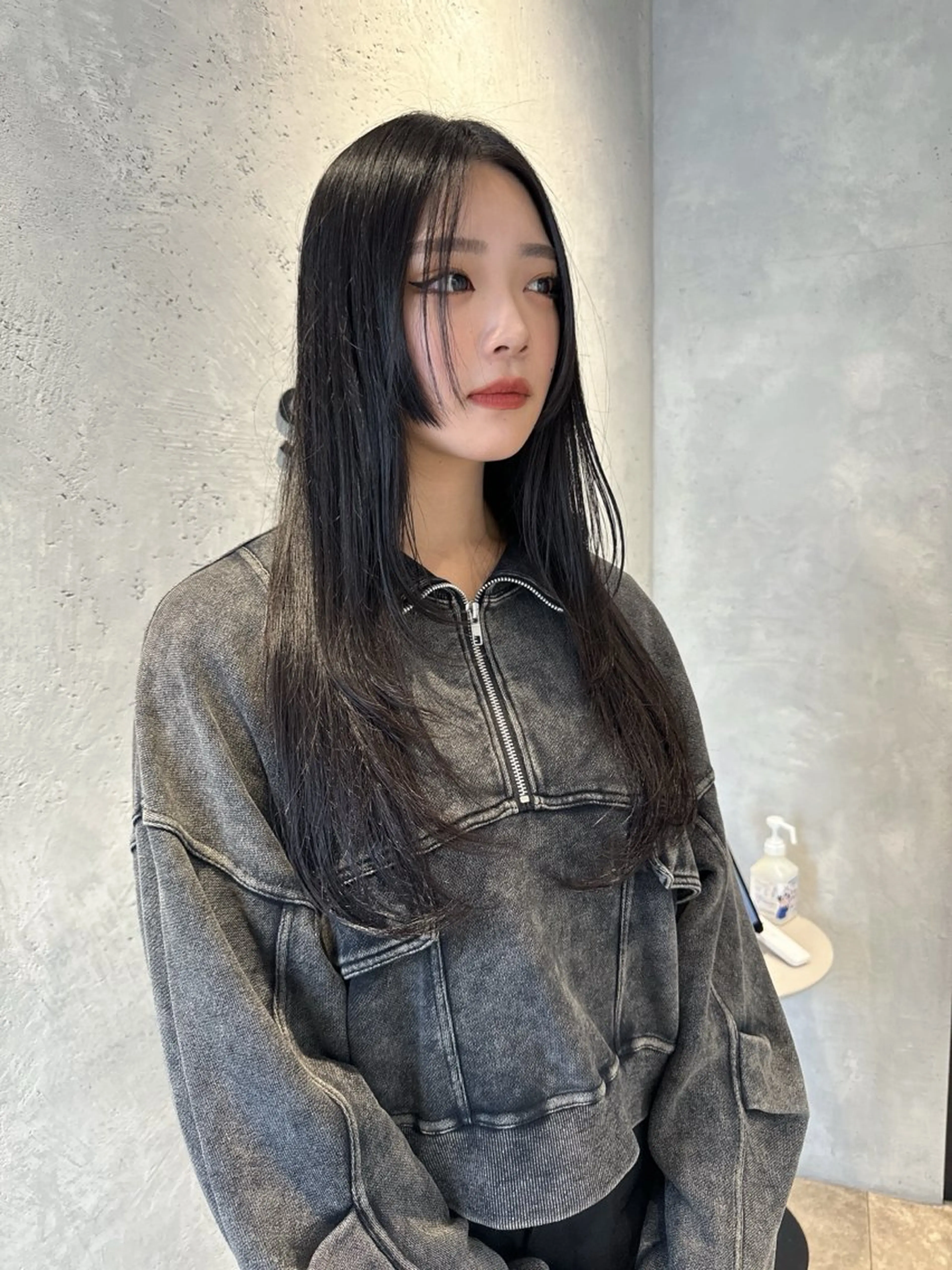 【艶髪×韓国風】 毛流れ職人 RYOのヘアスタイル