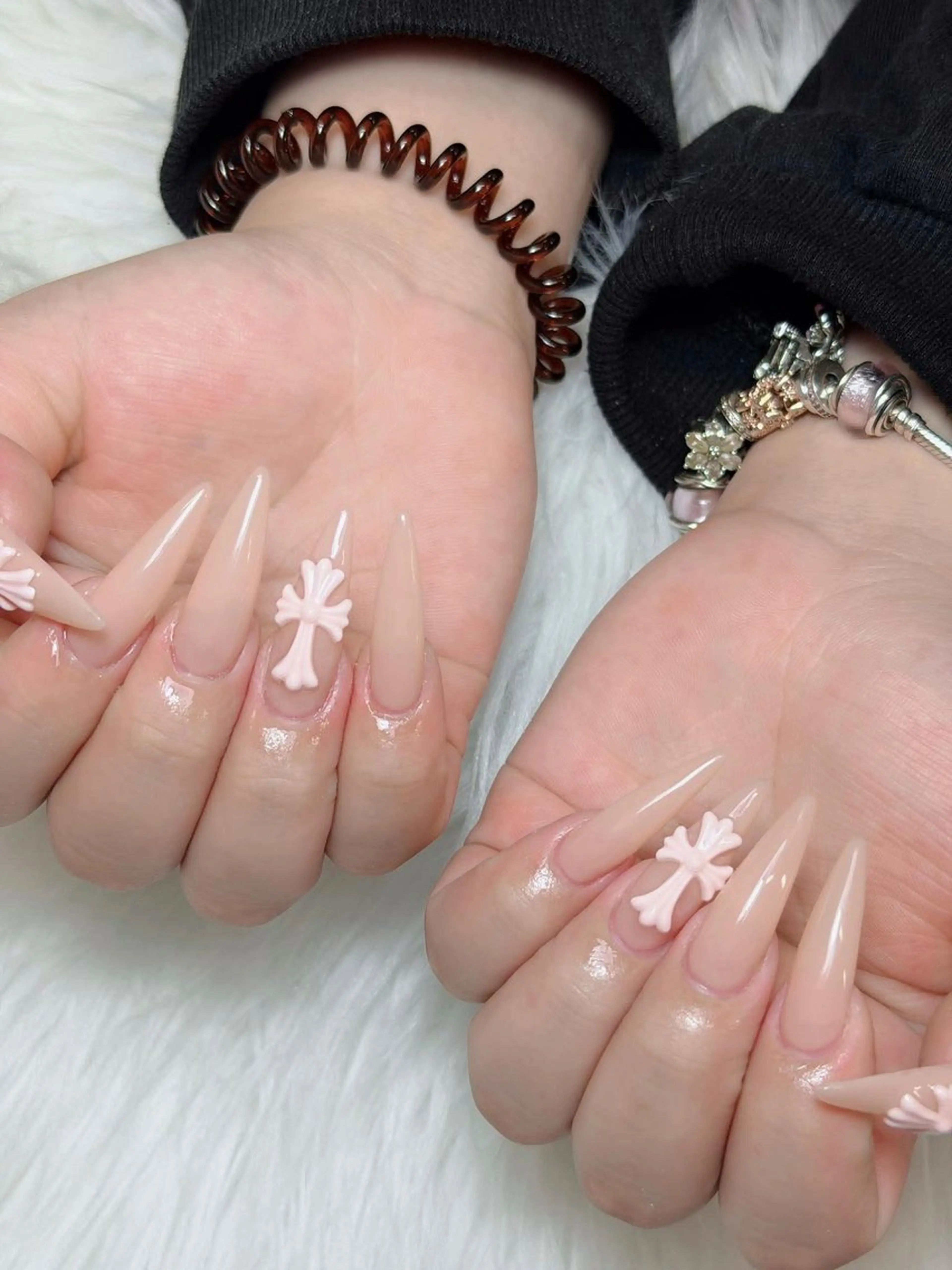 ネイル オーロラネイル チークネイル フットネイル フレンチネイル ハロウィン ハンドネイル Lumi Nail 新大久保3‘のネイルデザイン