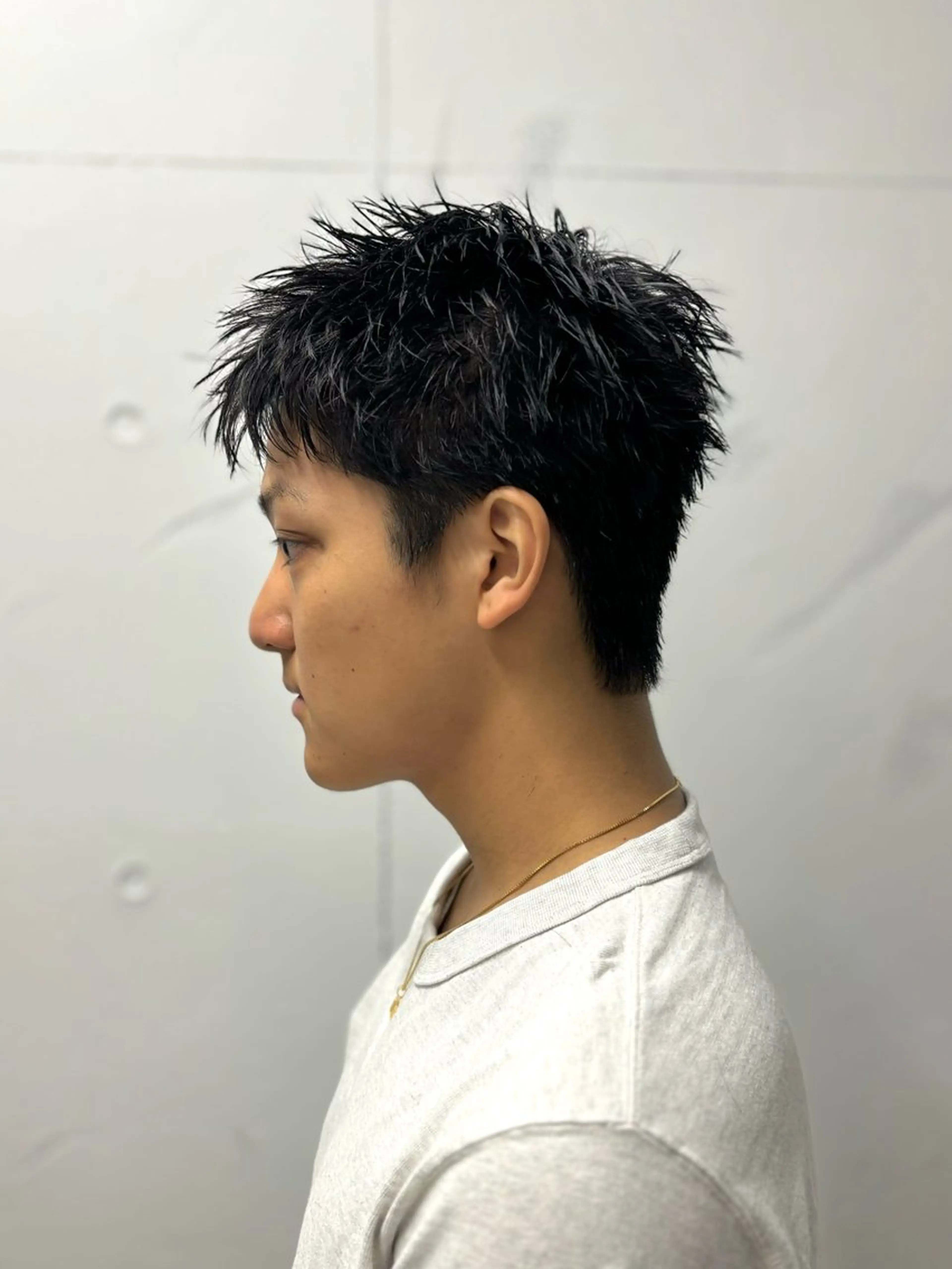 メンズ メンズショート スパイキーショート カット ヘアカラー トリートメント darts所属・マツダ レンのヘアスタイル