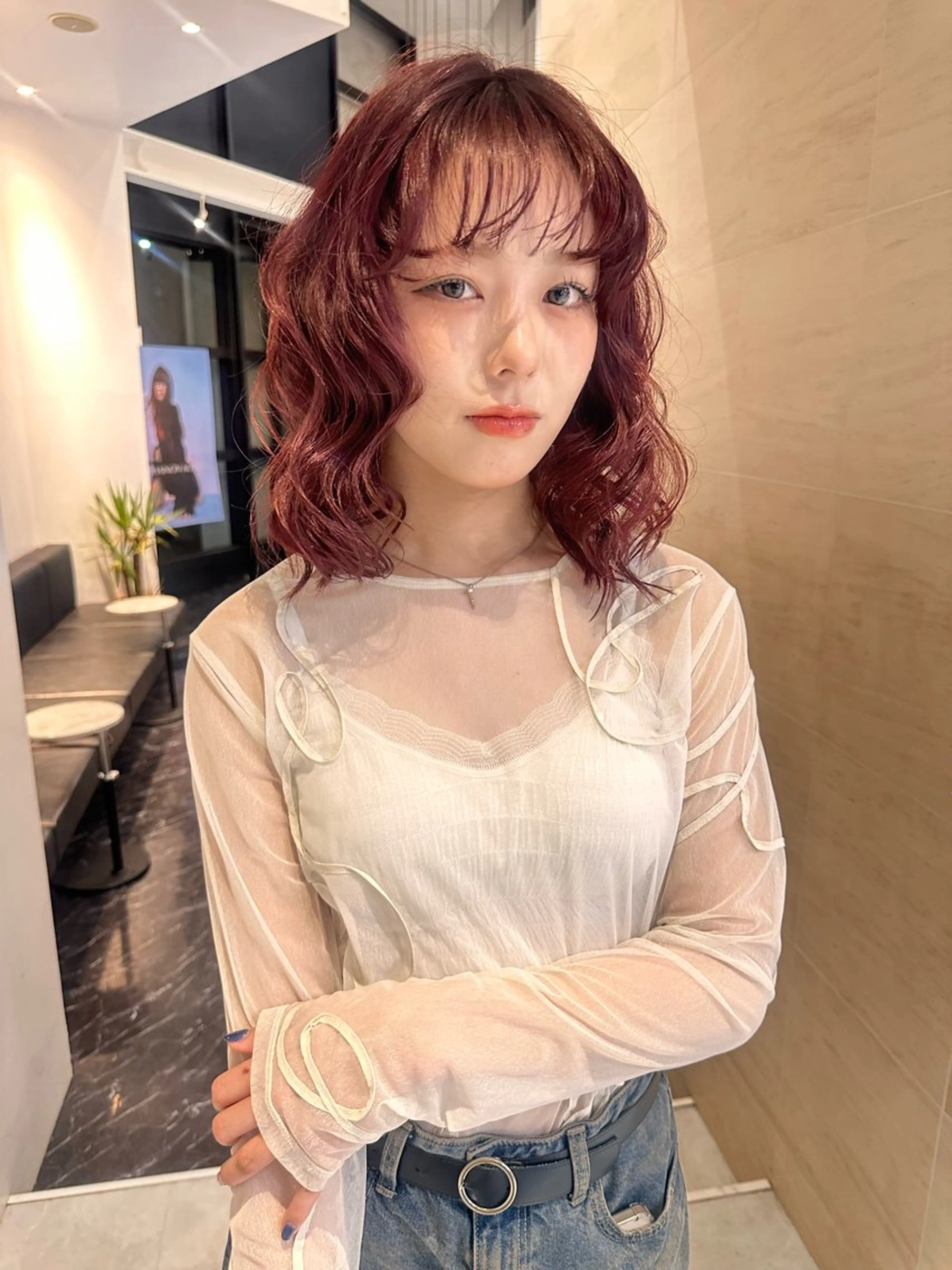 ミディアム カット ヘアカラー トリートメント Hana ハイトーン🕯🩰のヘアスタイル