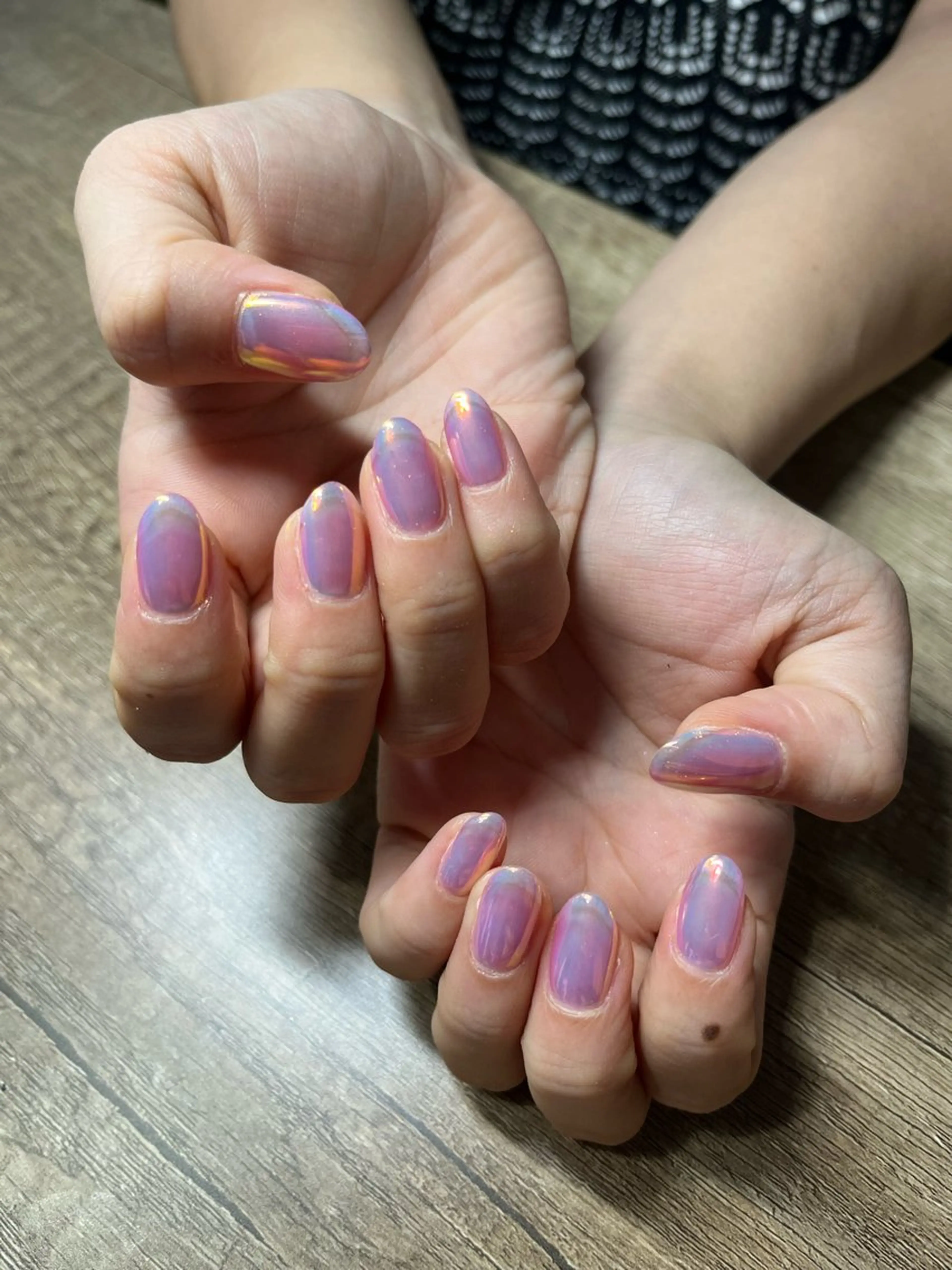 ミラーネイル（オフ込）の写真