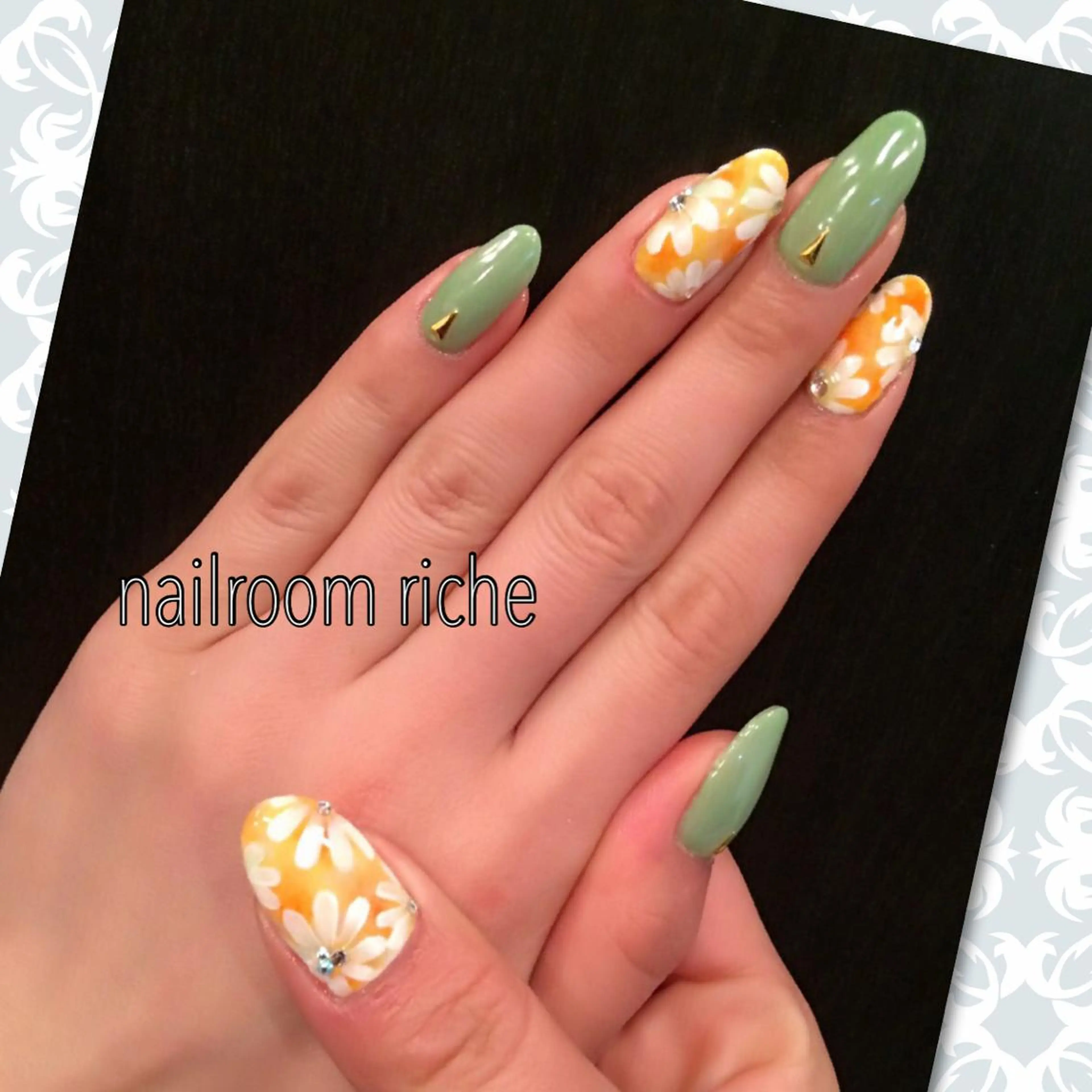 ネイル nailroom richeのネイルデザイン