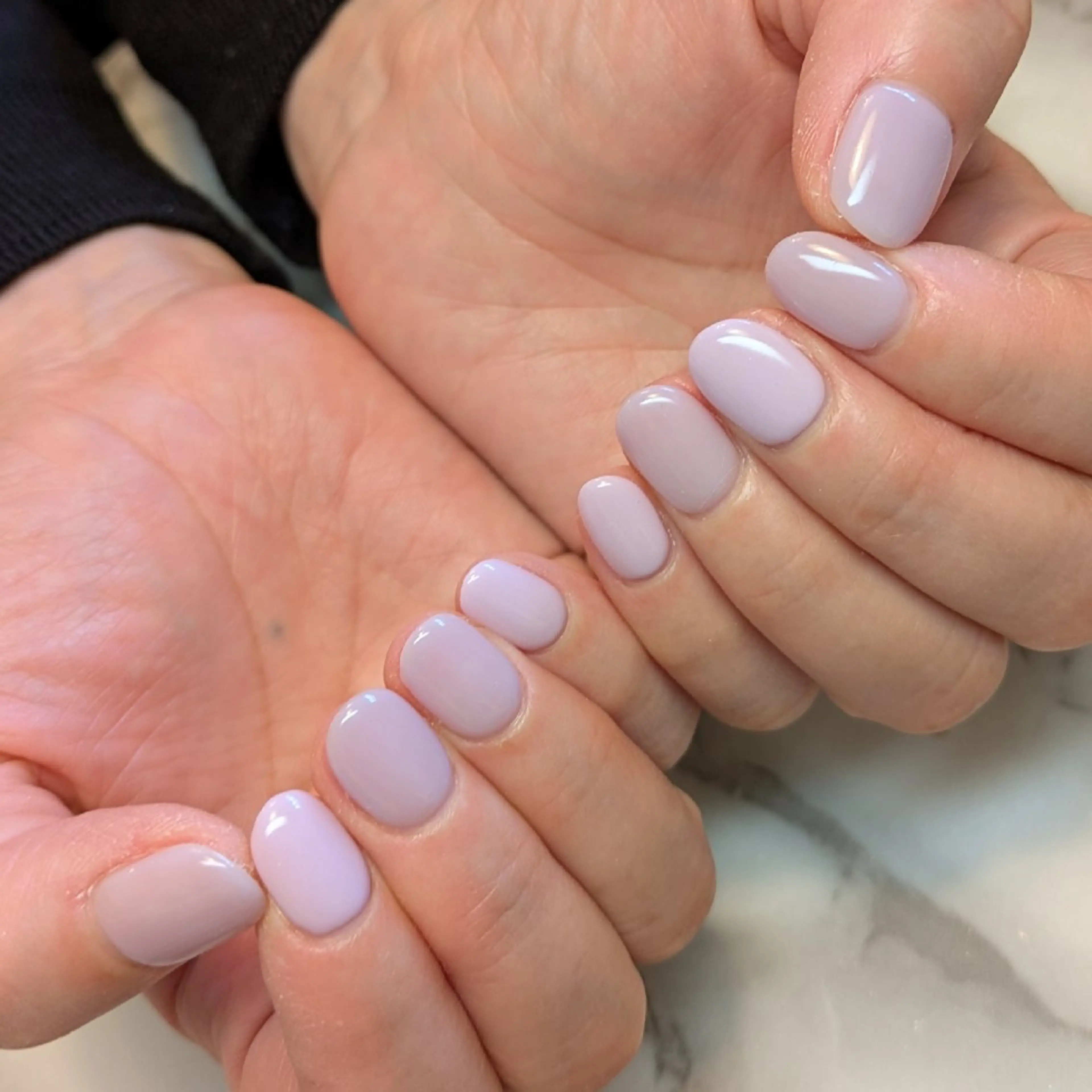 ネイル シンプルネイル ジェヌインネイル 河内のネイルデザイン