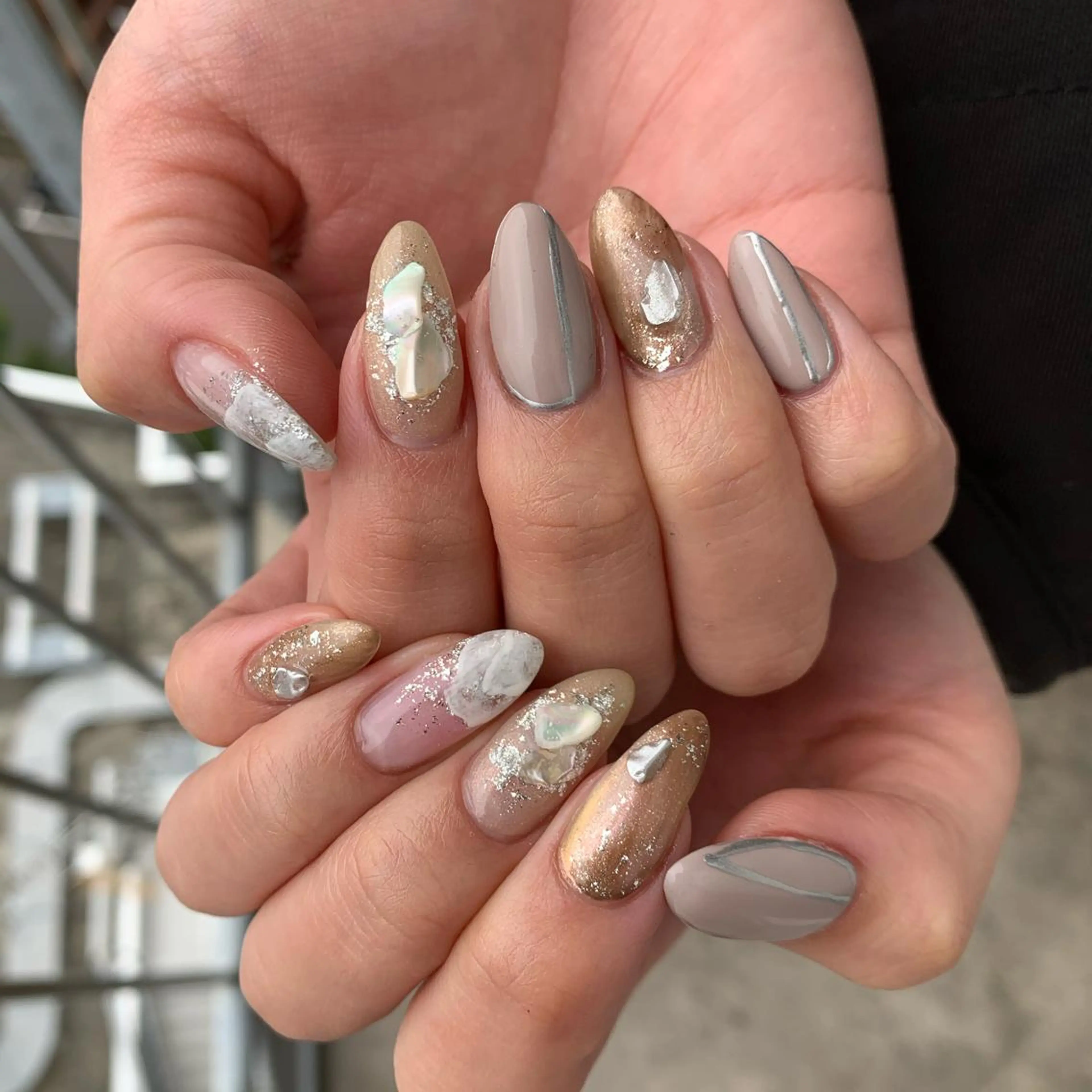 ネイル ニュアンスネイル 春ネイル tener 🧋yume🧋のネイルデザイン