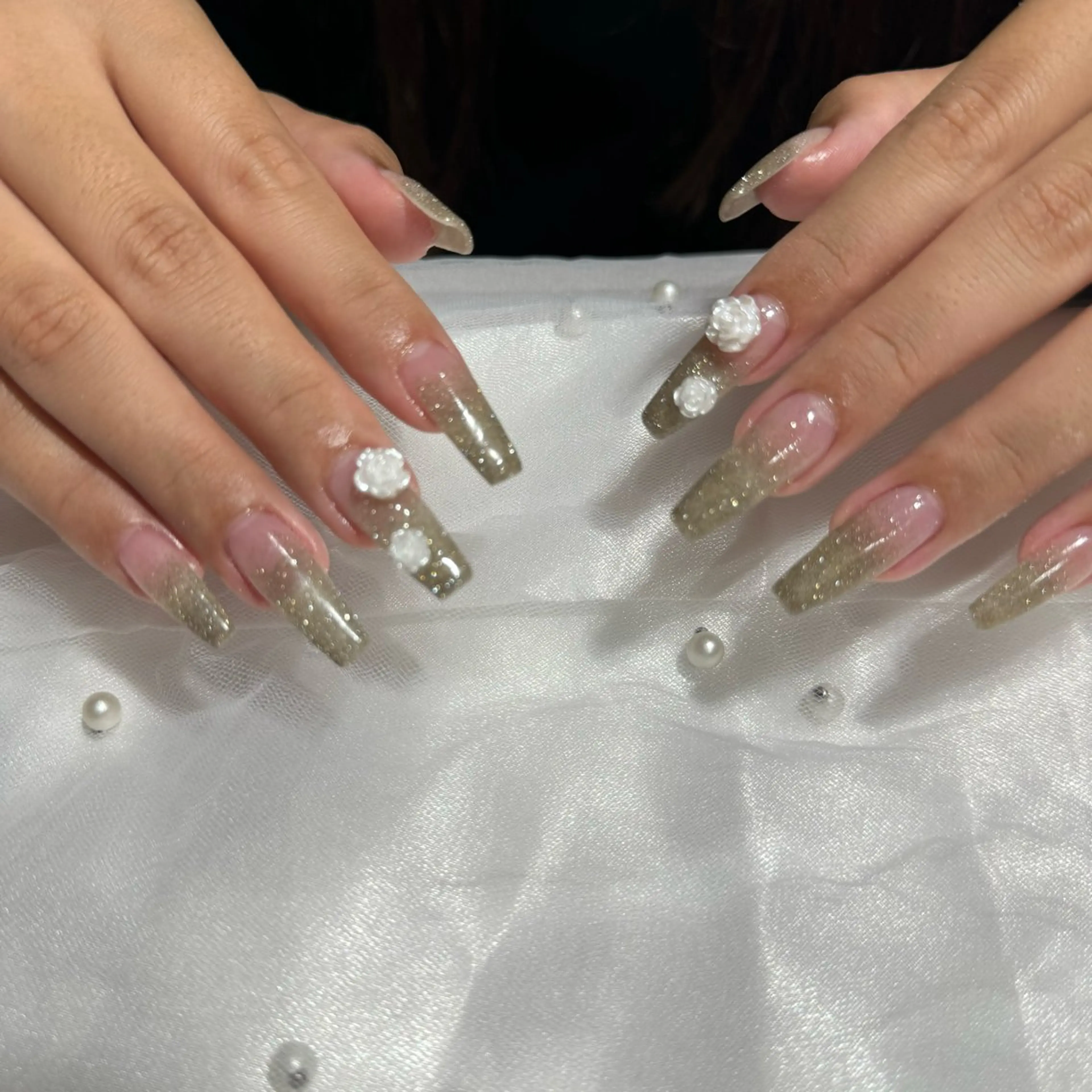 ネイル フラッシュネイル グラデーション ハンドネイル 💫fein. nail💫のネイルデザイン