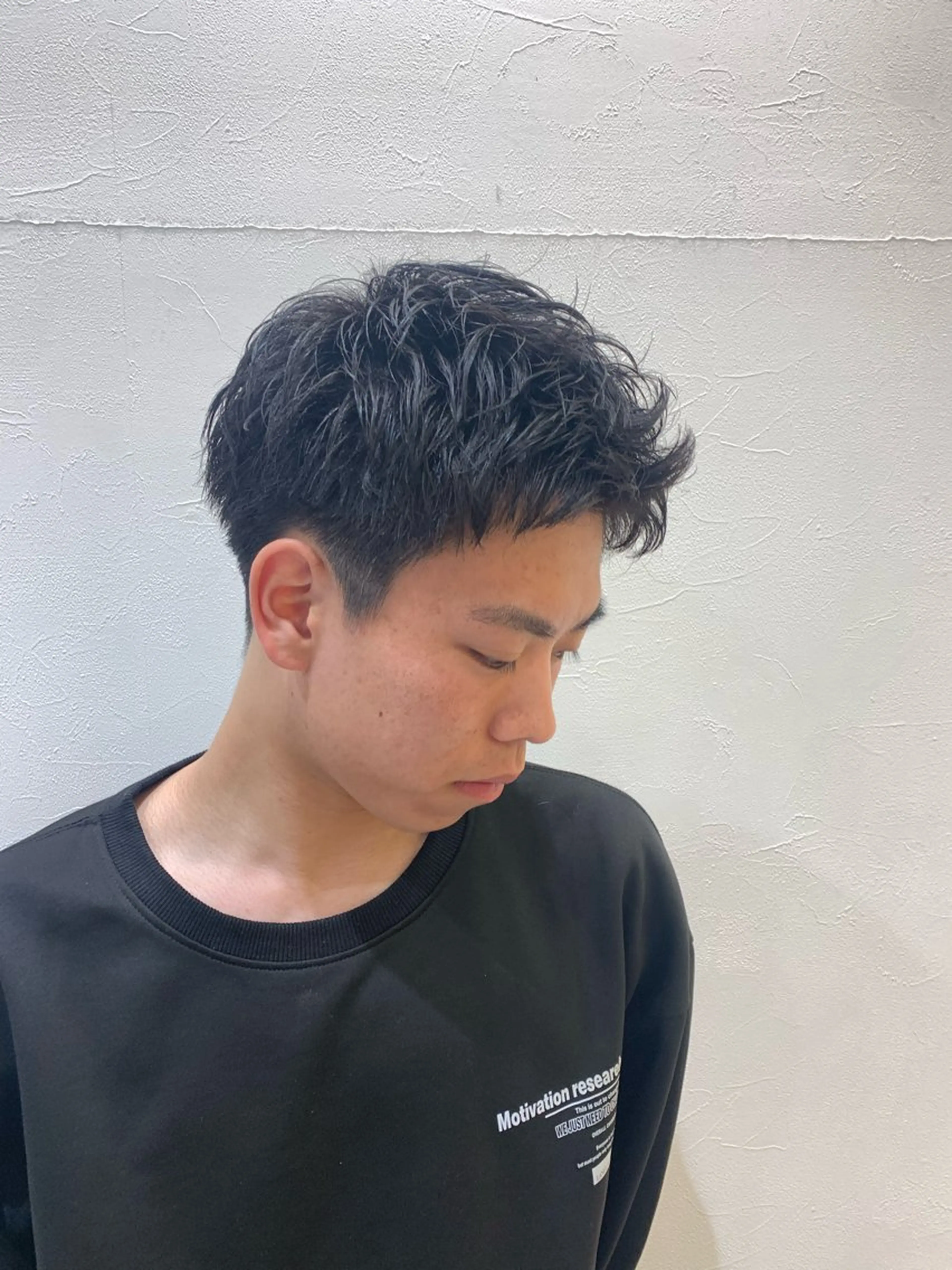 パーマ メンズ メンズパーマ D’asty梓川所属・山崎 夢奈のヘアスタイル