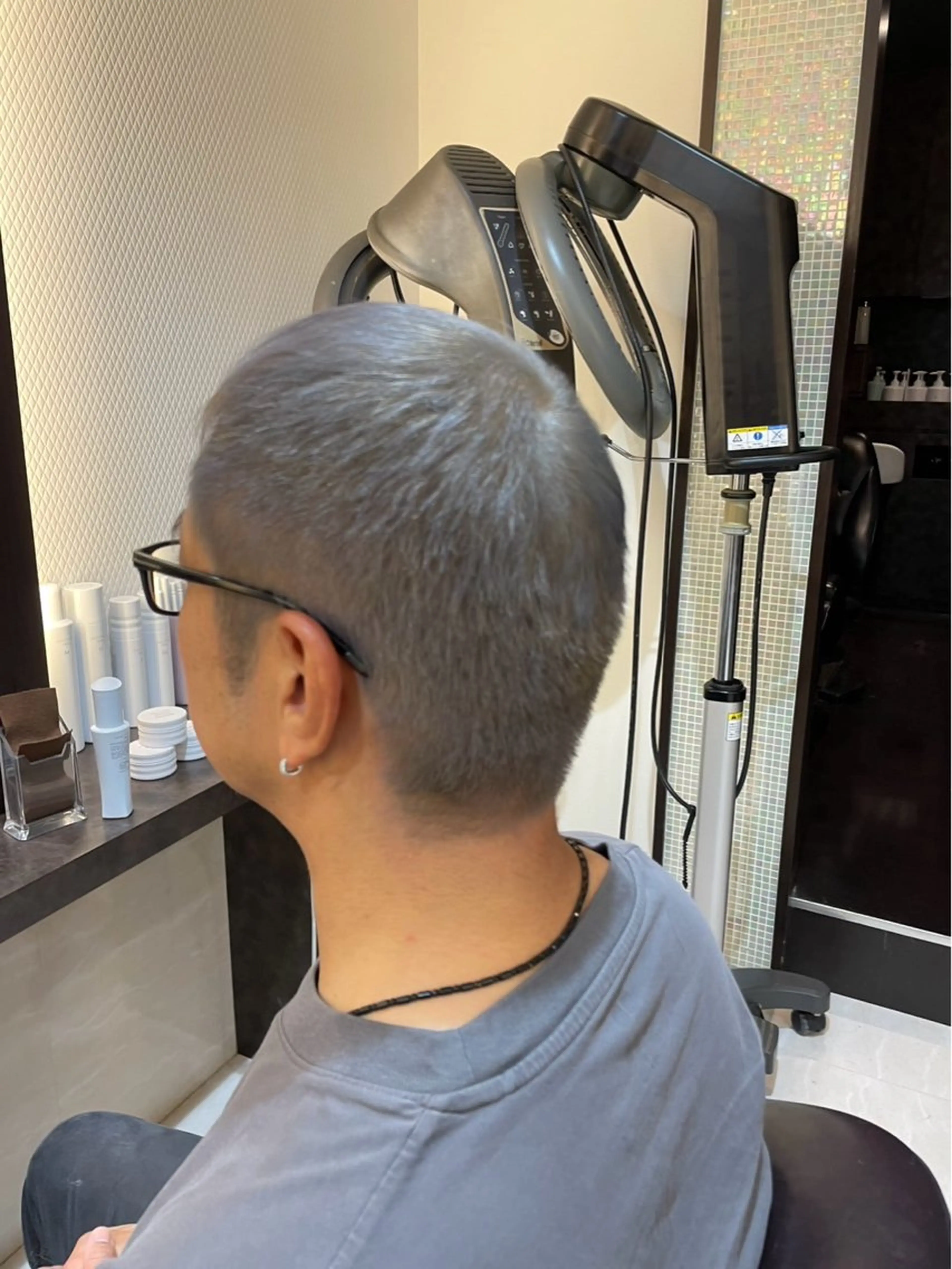 ショート メンズ メンズブリーチ カット ヘアカラー 🌙似合わせ🐈‍⬛ ケア✨又吉のヘアスタイル