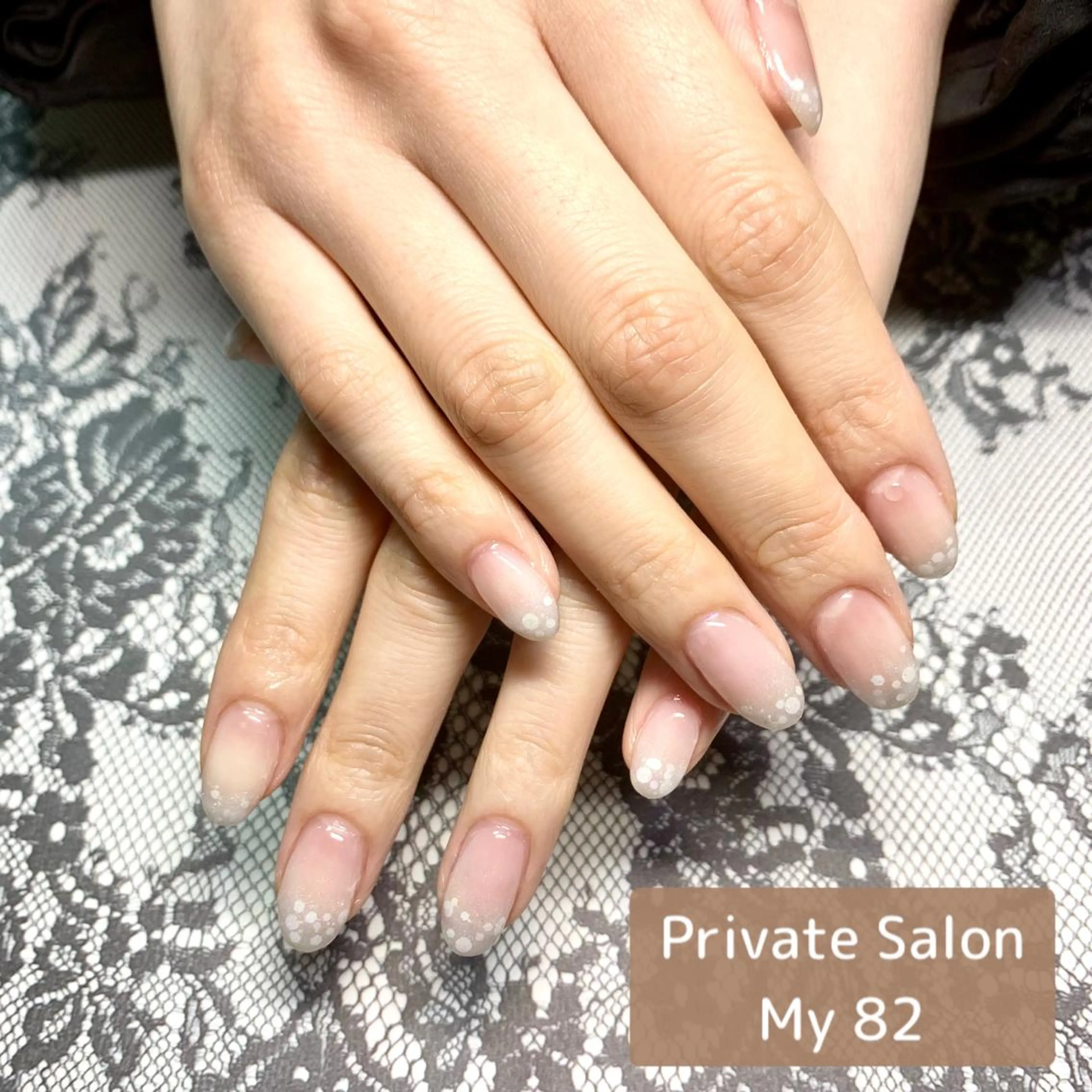 ネイル ジェルネイル グラデーション ホログラムネイル ラメ(グリッター) マグネットネイル ハンドネイル Private Sa lon MARLOのネイルデザイン