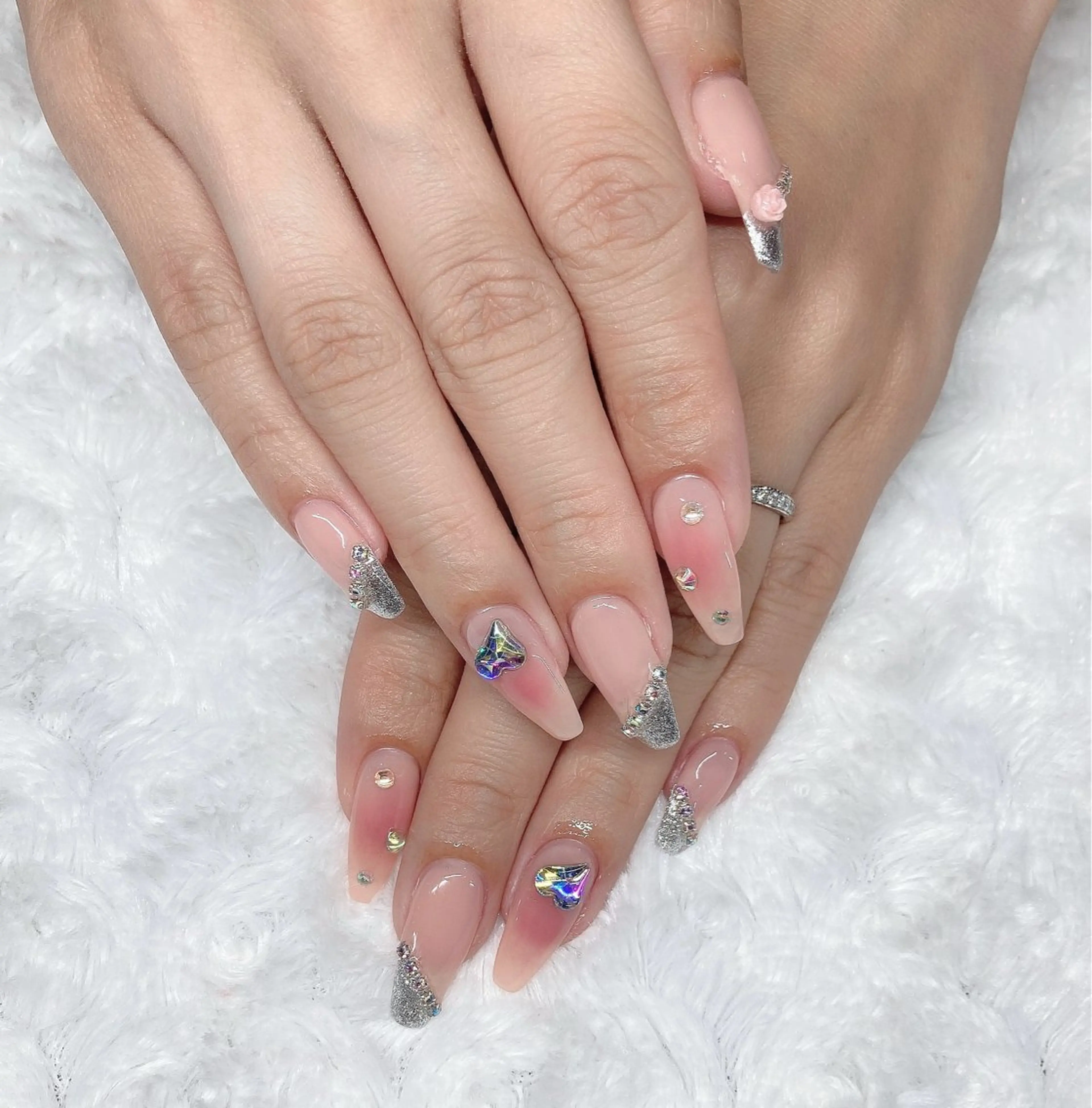 ネイル ワンホンネイル ハンドネイル Mugi ☆KOHARUのネイルデザイン