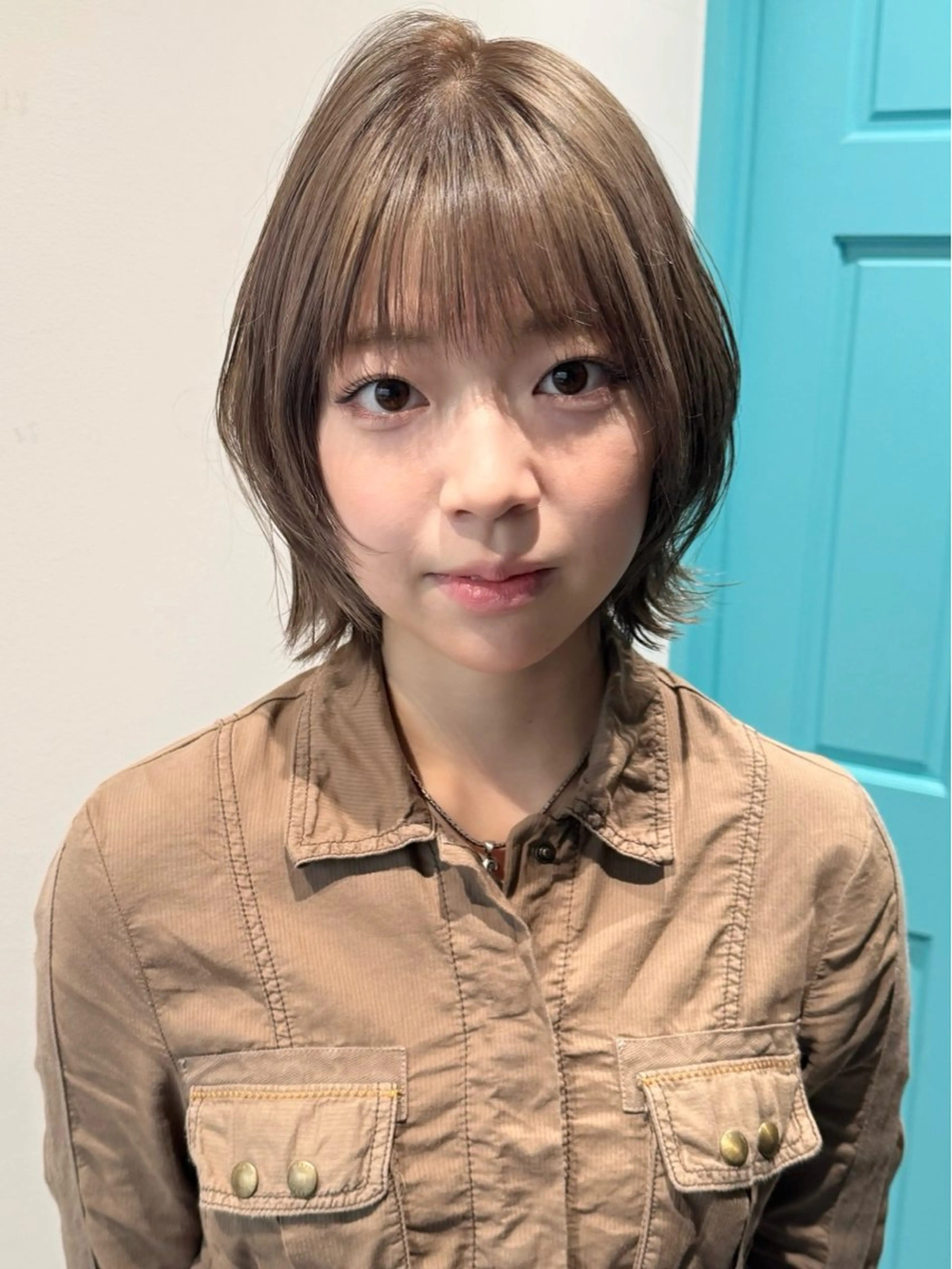 【明るくても傷みにくい🌈】デザインカット＋ブリーチなしダブルカラー＋保湿トリートメントの写真