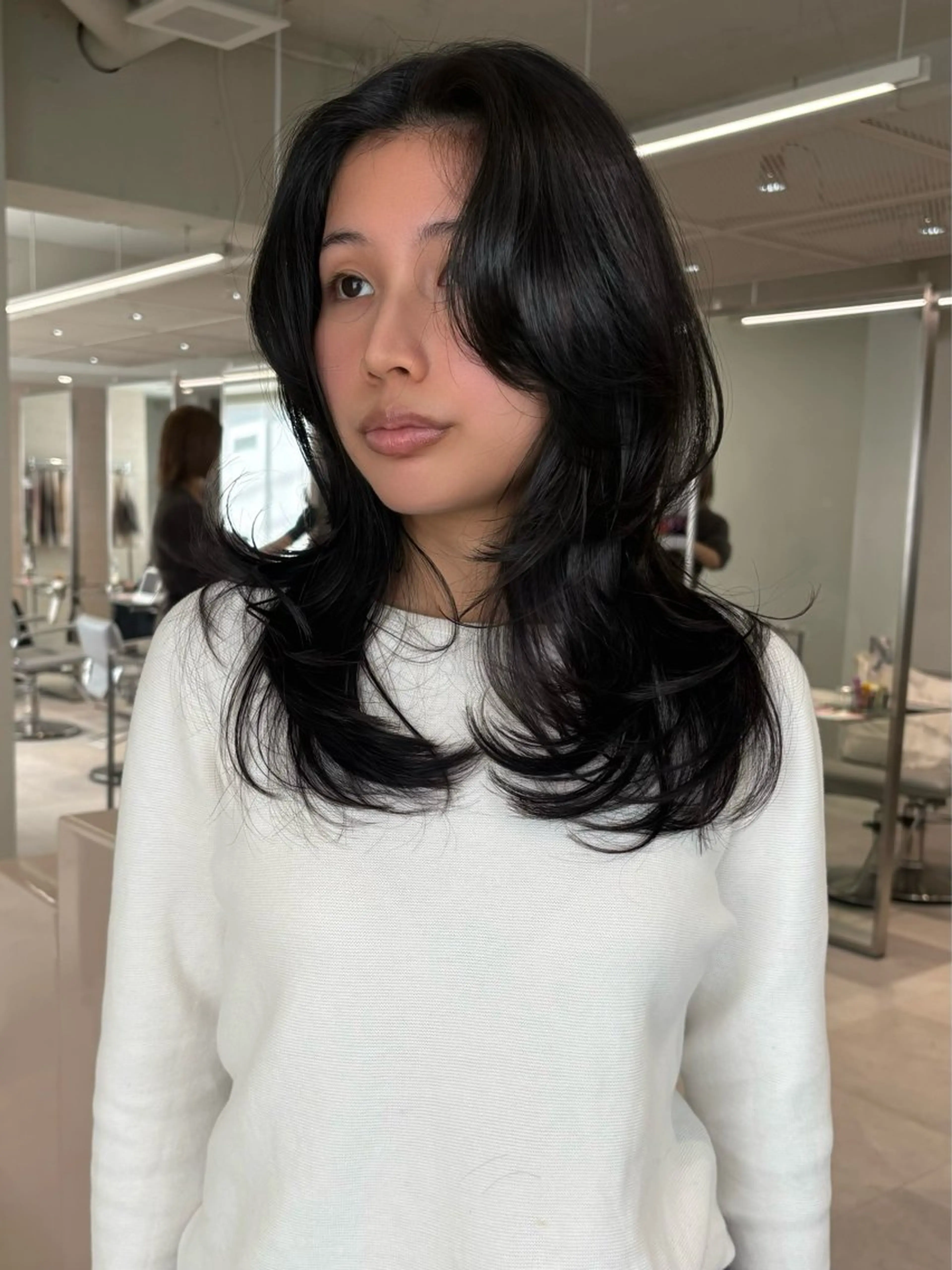 ミディアム カラー カット 海外レイヤー /NAGISAのヘアスタイル