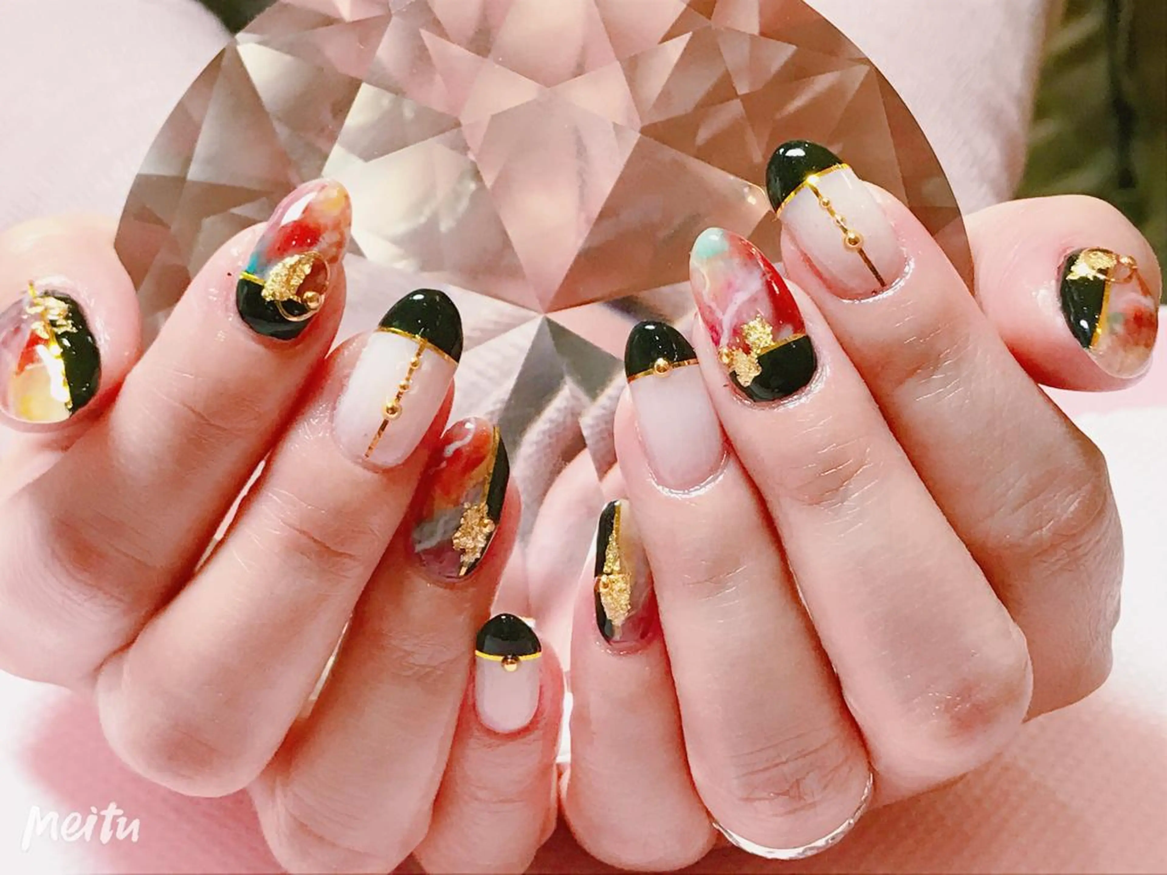 ロング SINCERELY シンシアリー🌈のネイルデザイン