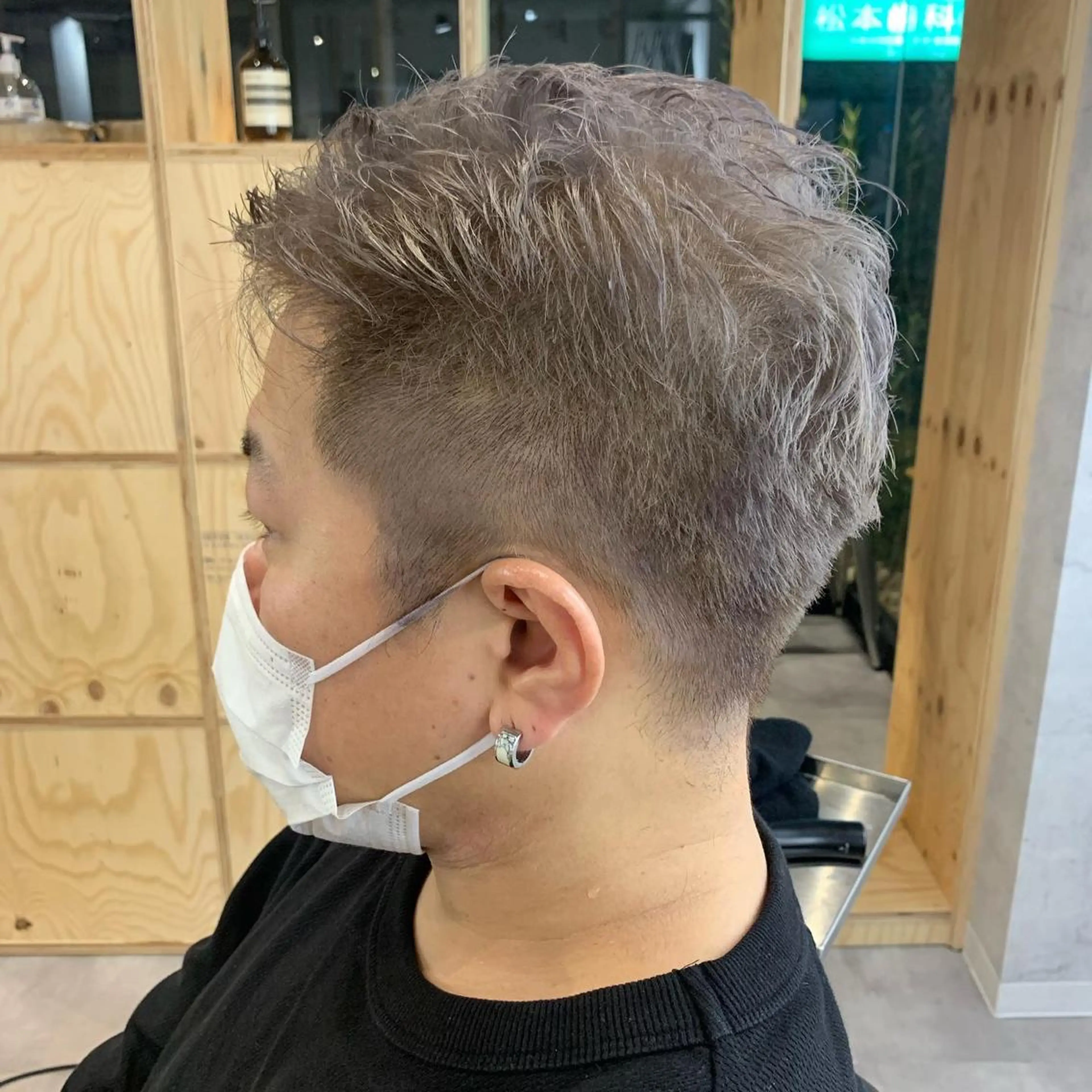 カラー ヤマダ サクラのヘアスタイル