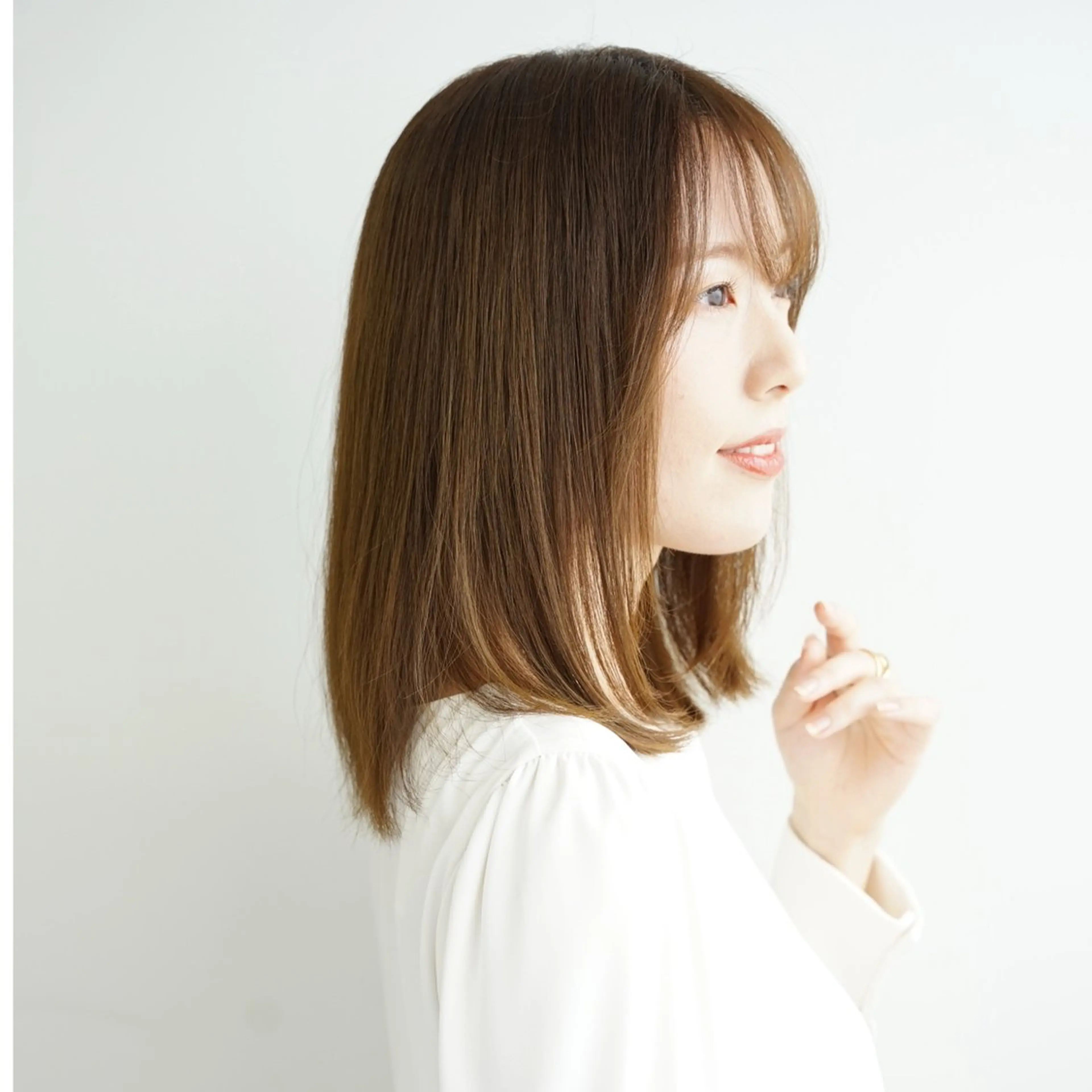 ミディアム カラー ショート/ブリーチ Sakamoto🎀のヘアスタイル