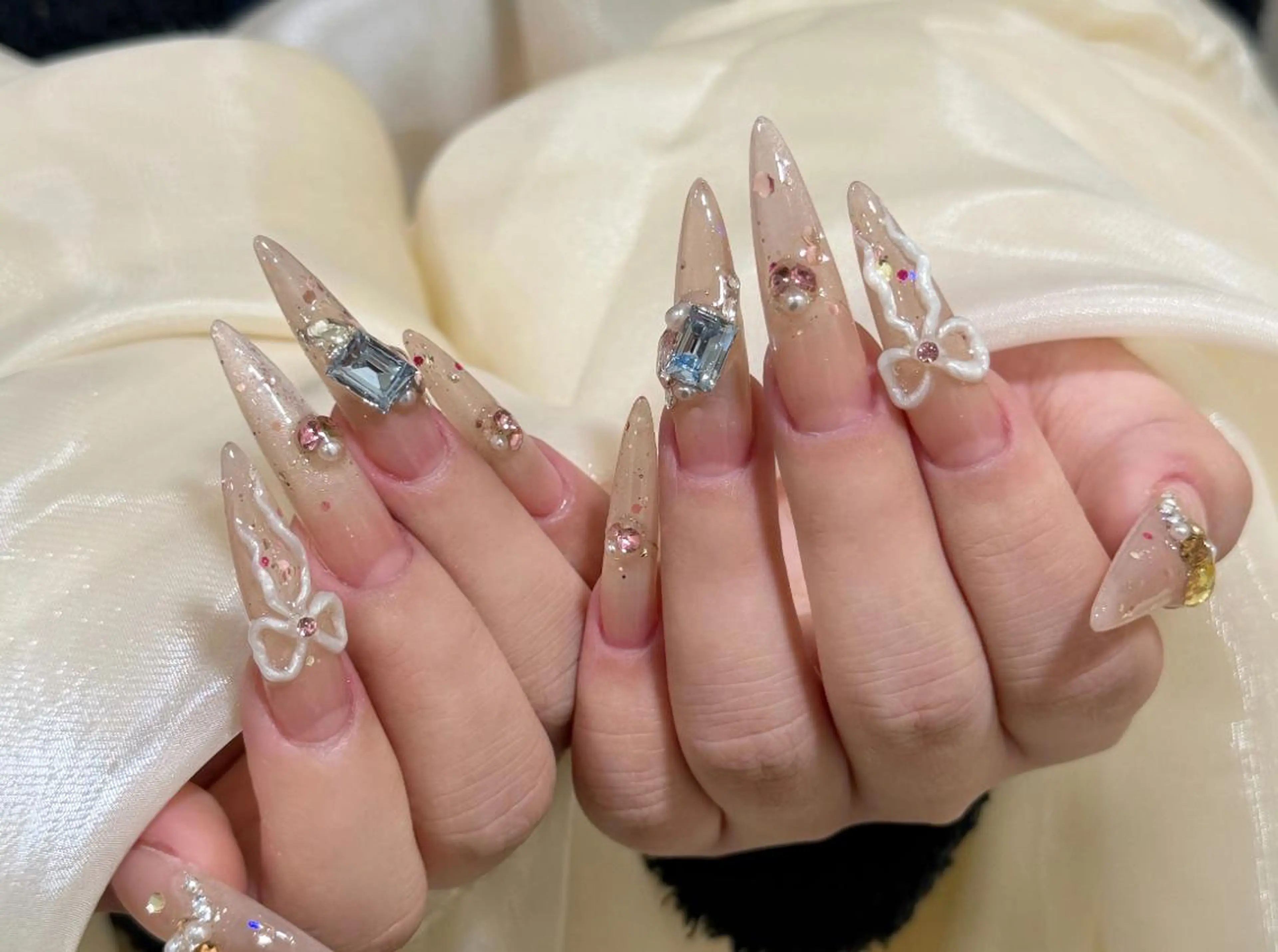ネイル ハンドネイル ハンドケア 🍑 momo_nailのネイルデザイン