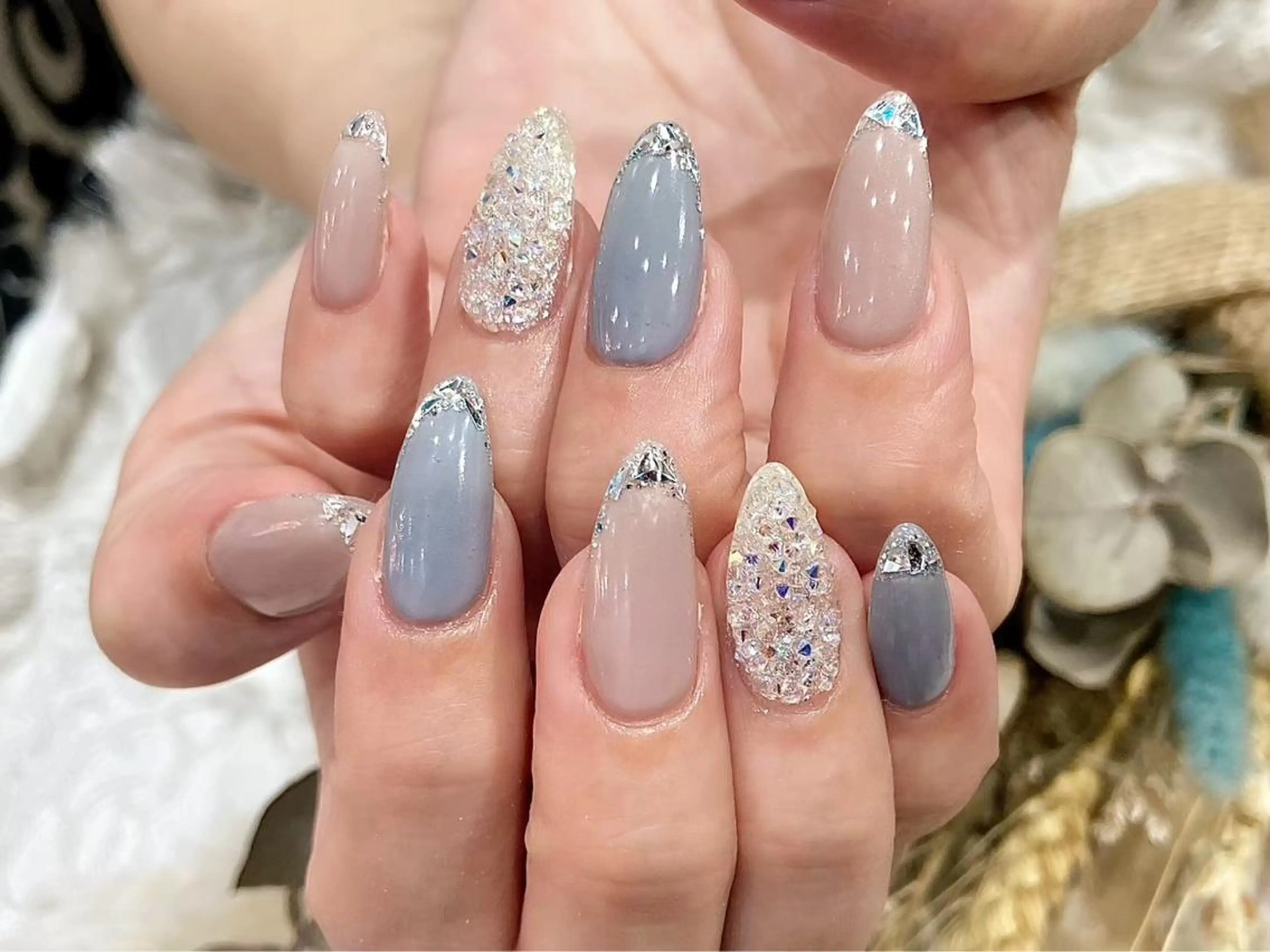 ネイル nailsalon Mirrorのネイルデザイン