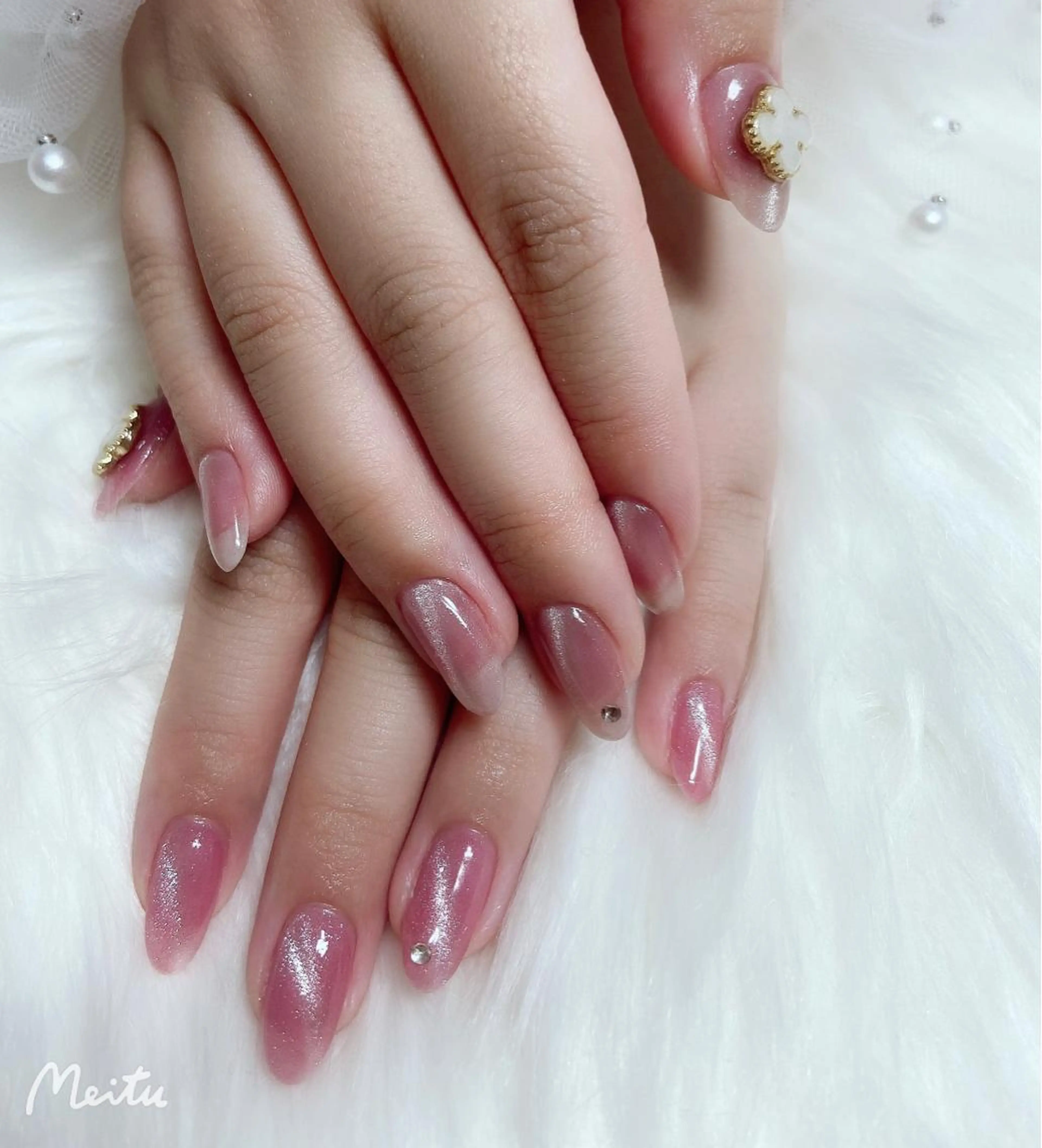 ネイル ハンドネイル ＆ME アンドミーのネイルデザイン