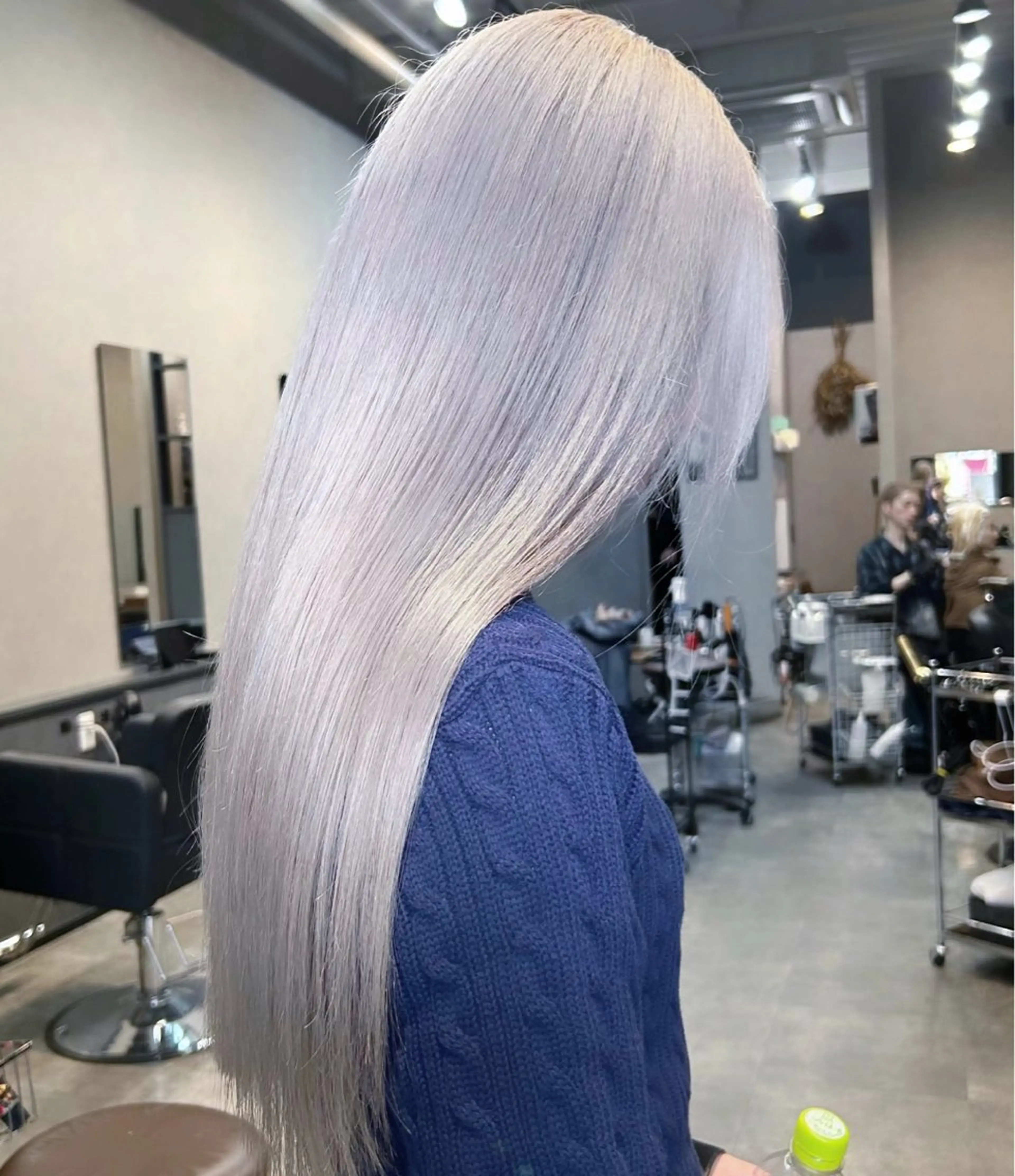 ロング カラー グレージュ ヘアカラー トリートメント miharu‪‪/ ハイトーン/複雑履歴のヘアスタイル