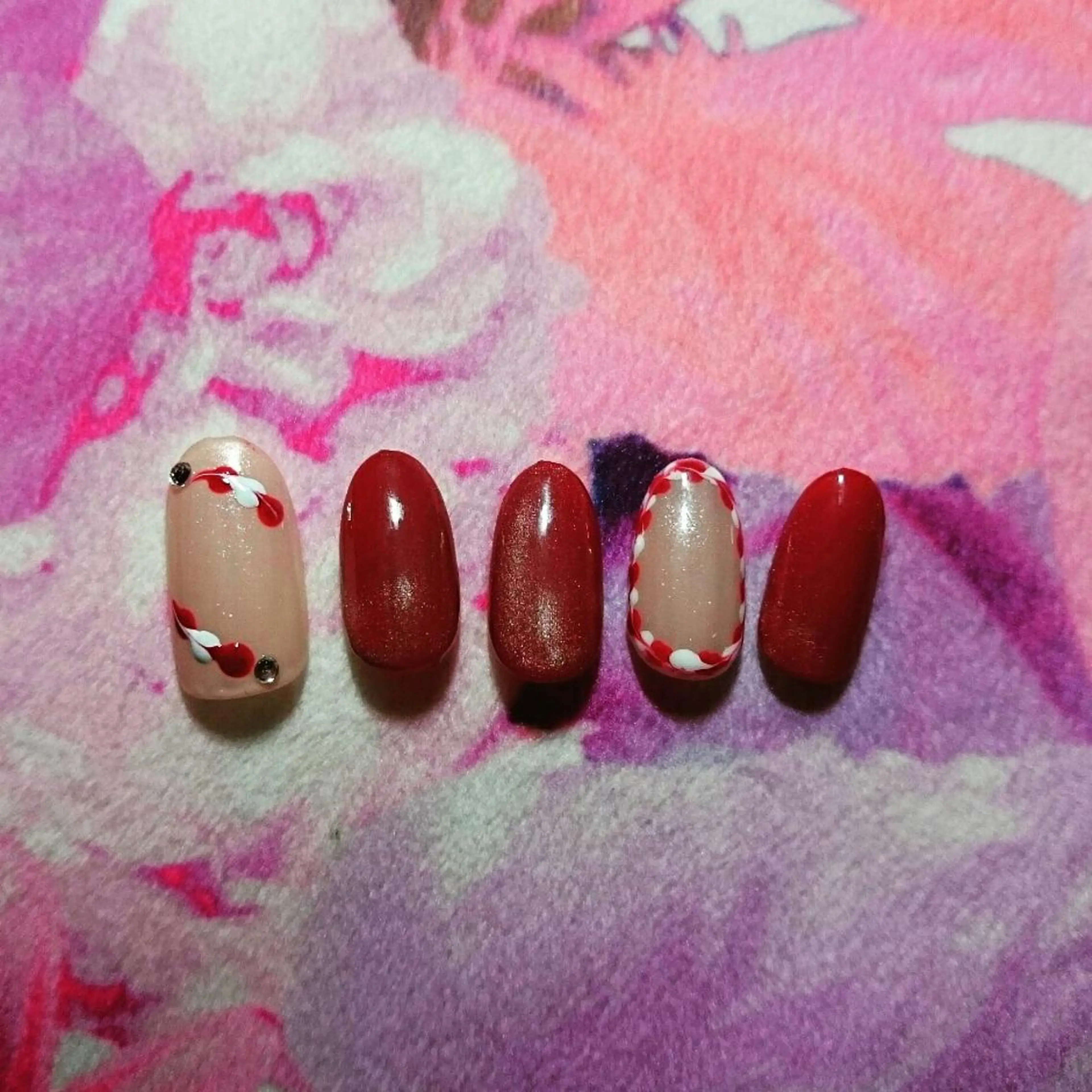 ネイル マグネットネイル JEWEL nailのネイルデザイン