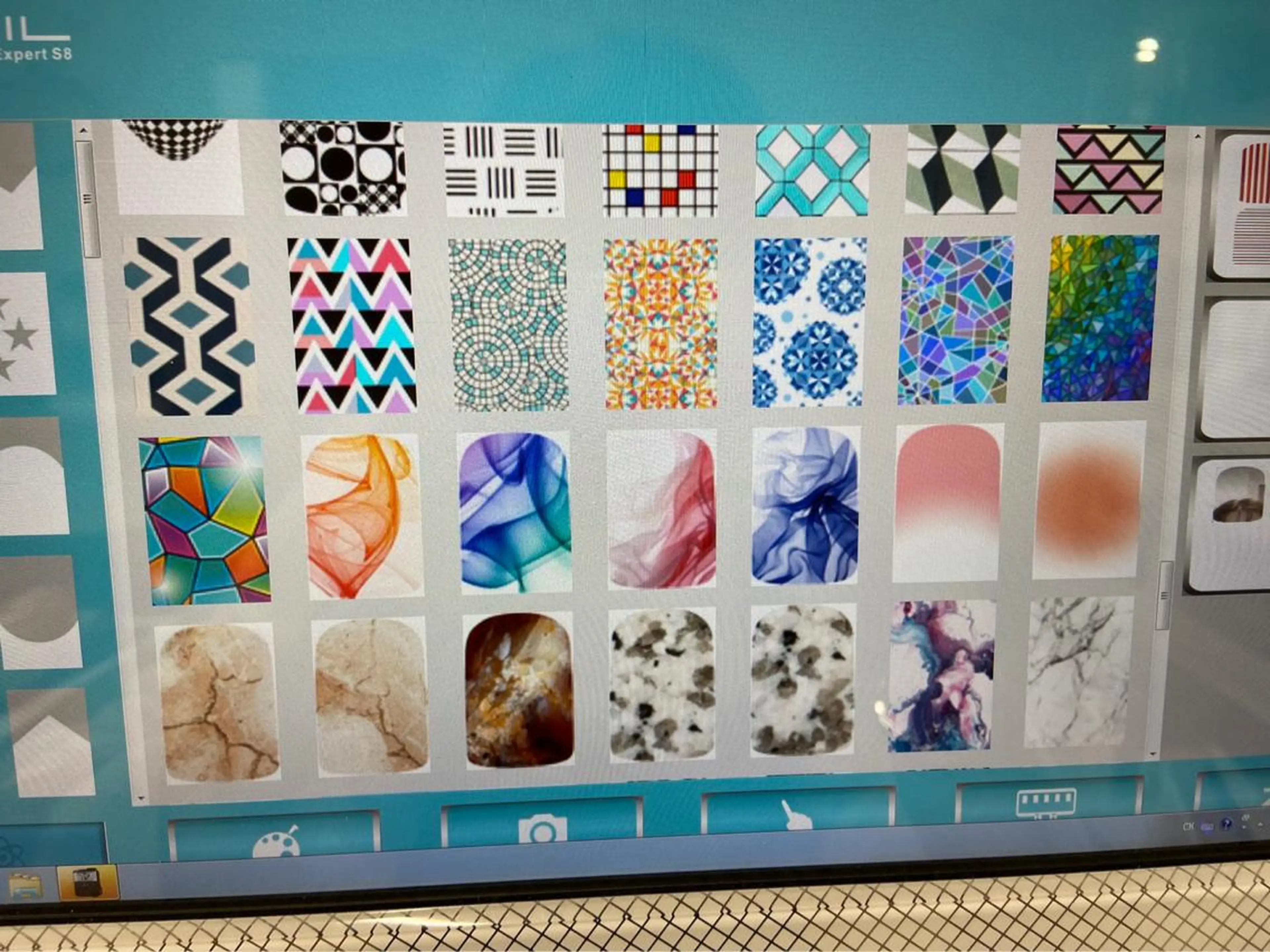 ネイル 株式会社JUEGO .○°のネイルデザイン