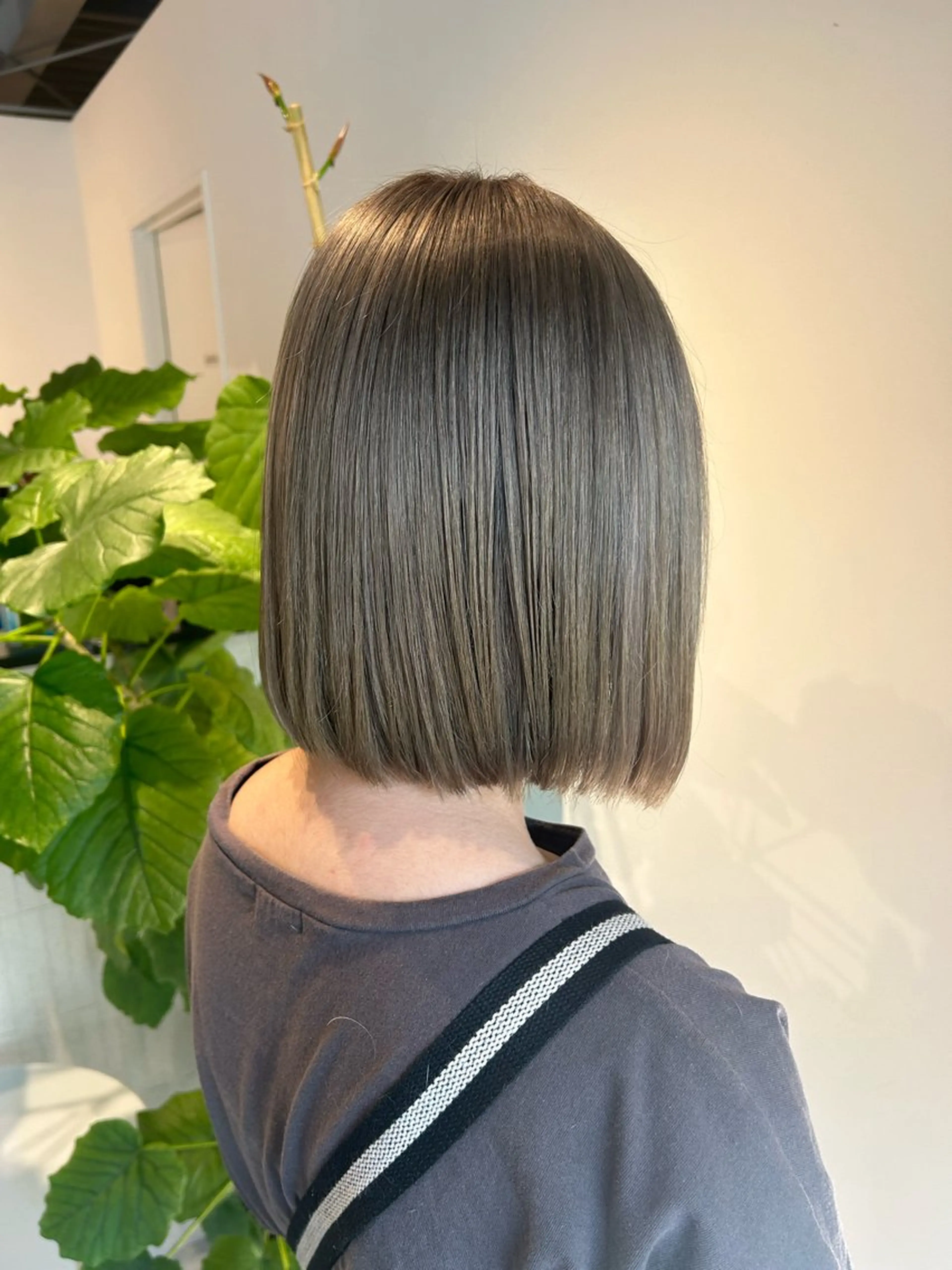 カラー ヘアカラー トリートメント 園田 朱理のヘアスタイル